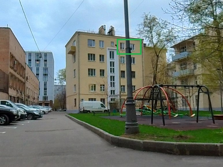 Квартира.Фасад здания с выделенными окнами реализуемого объекта.город Москва, Ананьевский переулок, дом 4_2, строение 2 - Этаж _ 5 128.jpg