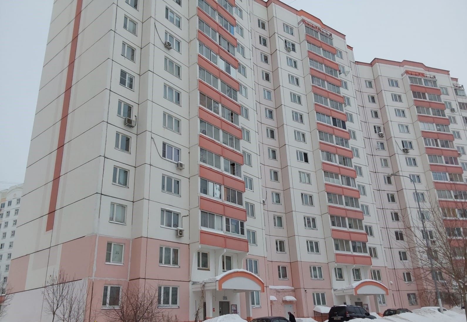 Нежилое помещение.Общий фасад здания.город Москва, Изюмская улица, дом 57, корпус 1 - Этаж _1 Этаж _1.jpg
