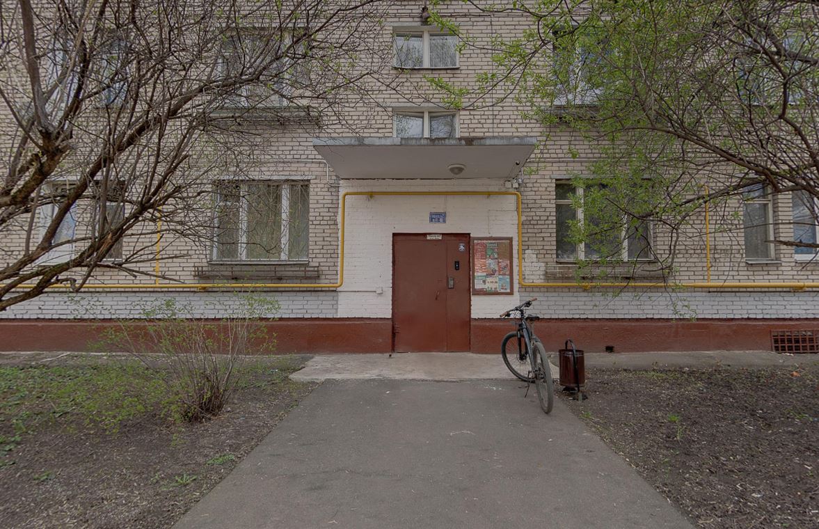 Квартира.Входная группа объекта.город Москва, улица Менжинского, дом 17, корпус 2 - этаж _ 1 кв. 50.JPG