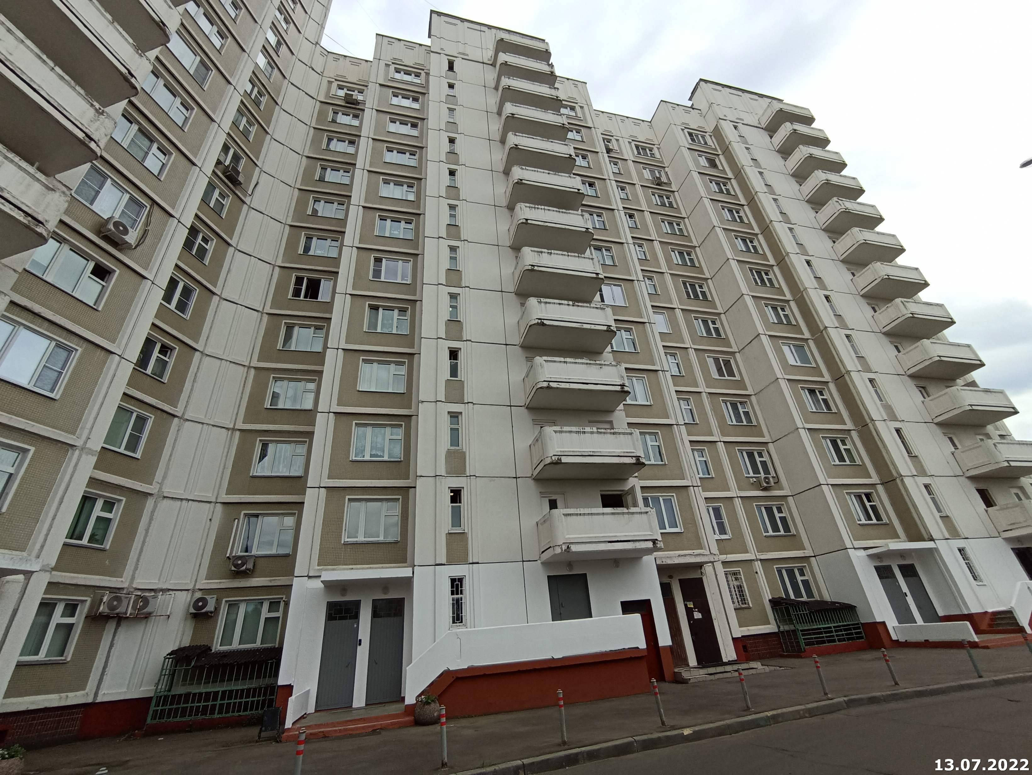 Нежилое помещение.Общий фасад здания.г. Москва, ул. Адмирала Лазарева, Дом 11 - пом. IX пом. IX.jpg
