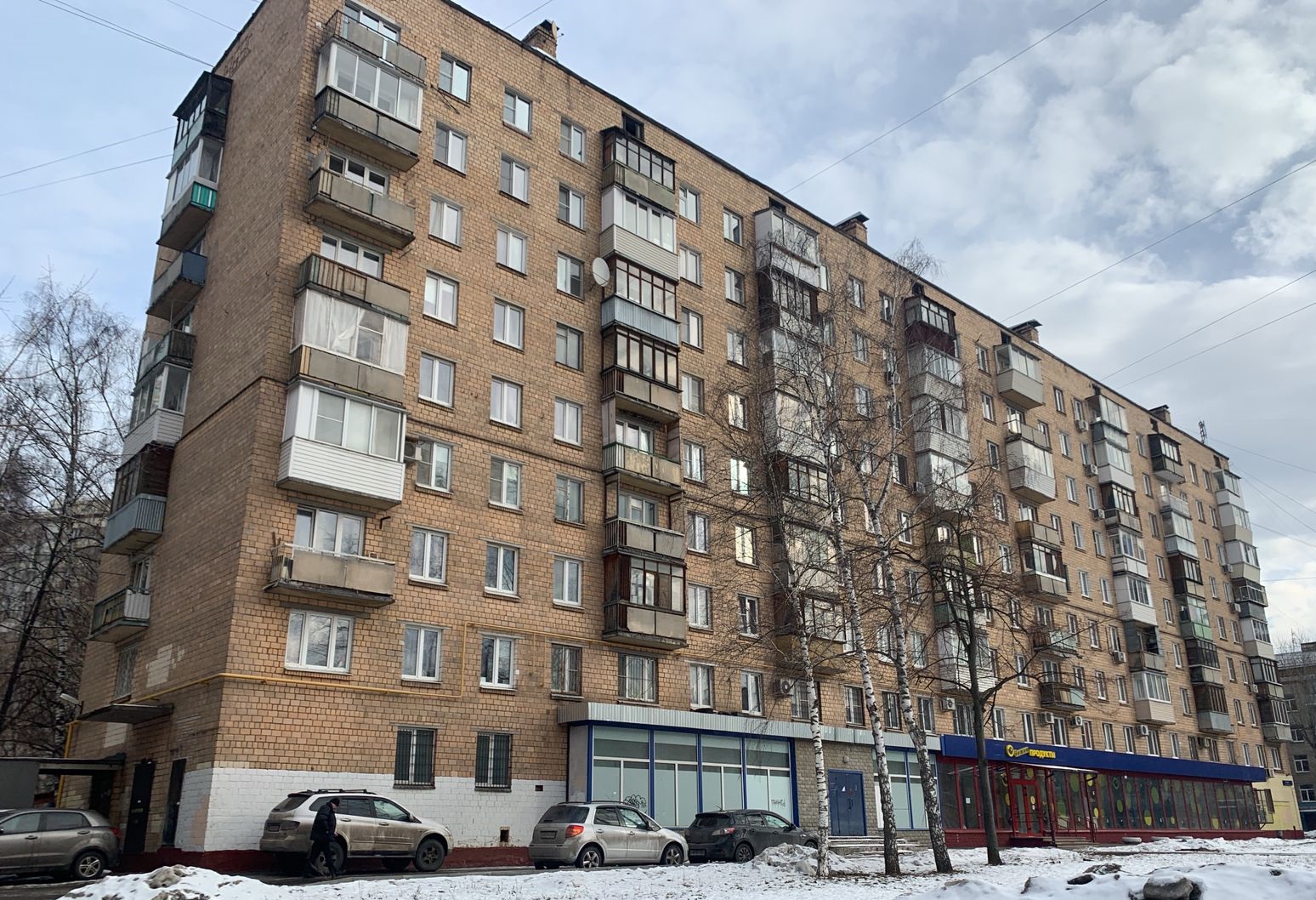 ГП16890455.Нежилое помещение.Общий фасад здания.jpeg