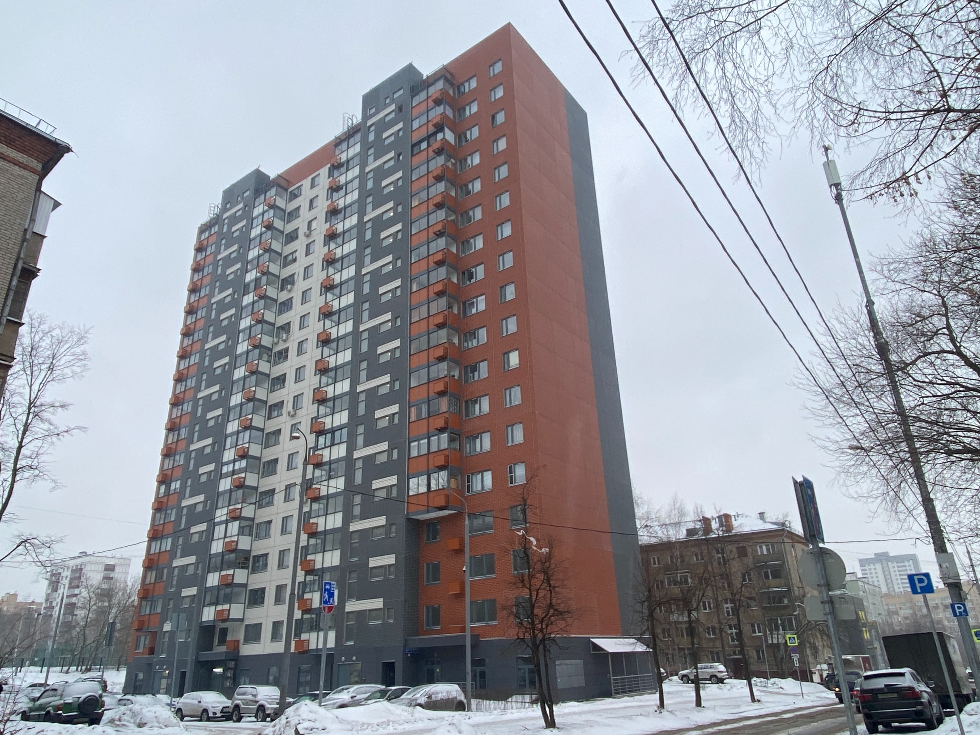 ГП16898646.Нежилое помещение.Общий фасад здания.JPG