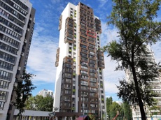 ГП16931788.Квартира.Фасад здания с выделенными окнами реализуемого объекта.jpg