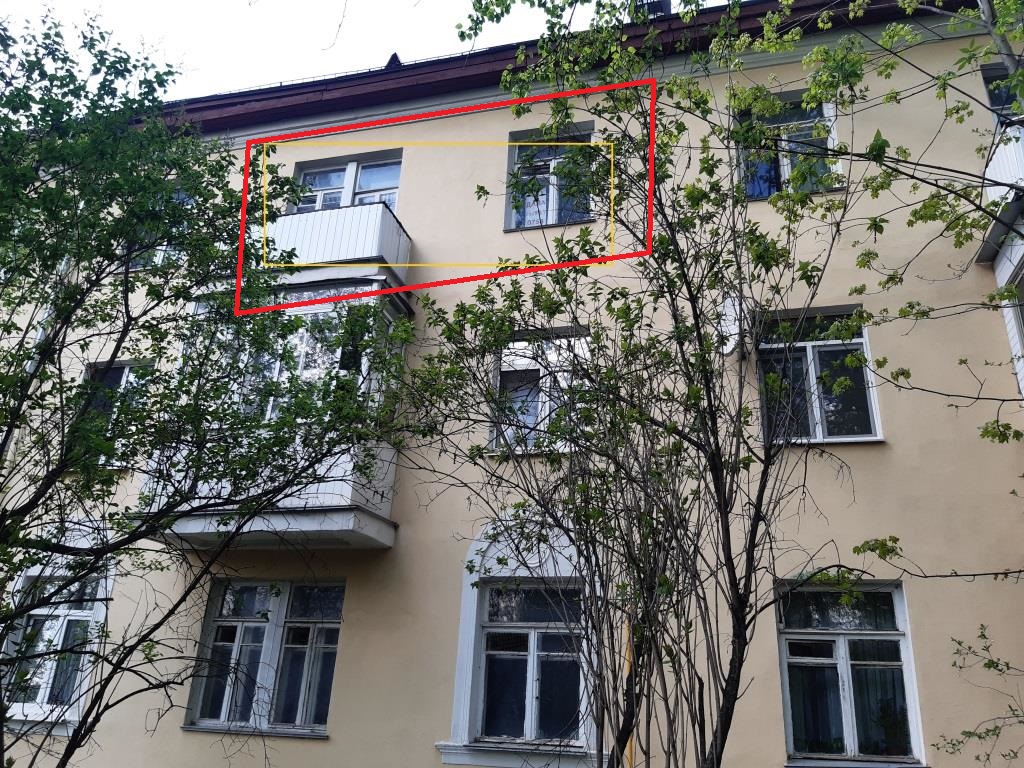 ГП16929098.Квартира.Фасад здания с выделенными окнами реализуемого объекта.jpg