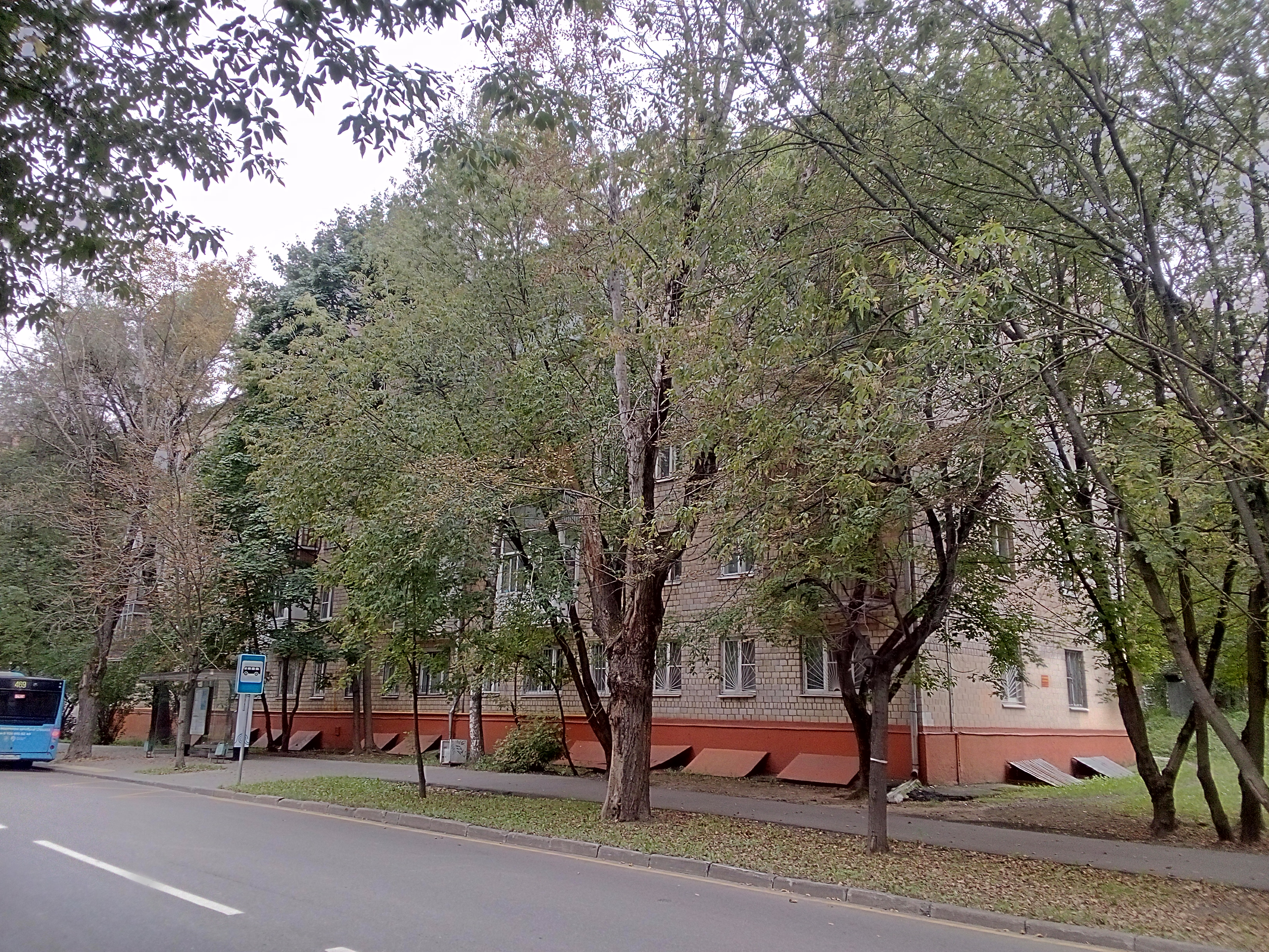 ГП16810988.Нежилое помещение.Общий фасад здания.jpg