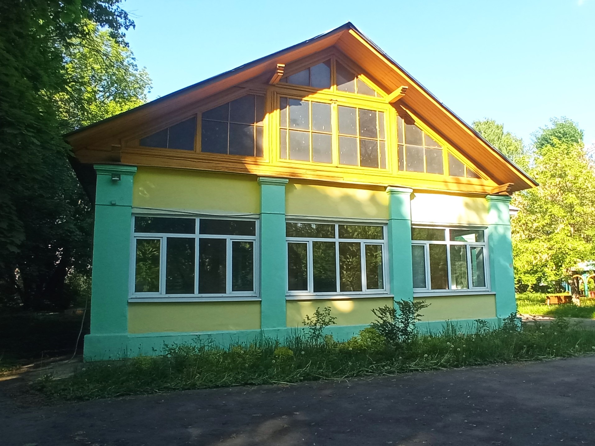 ГП16930123.Нежилое помещение.Общий фасад здания.jpg