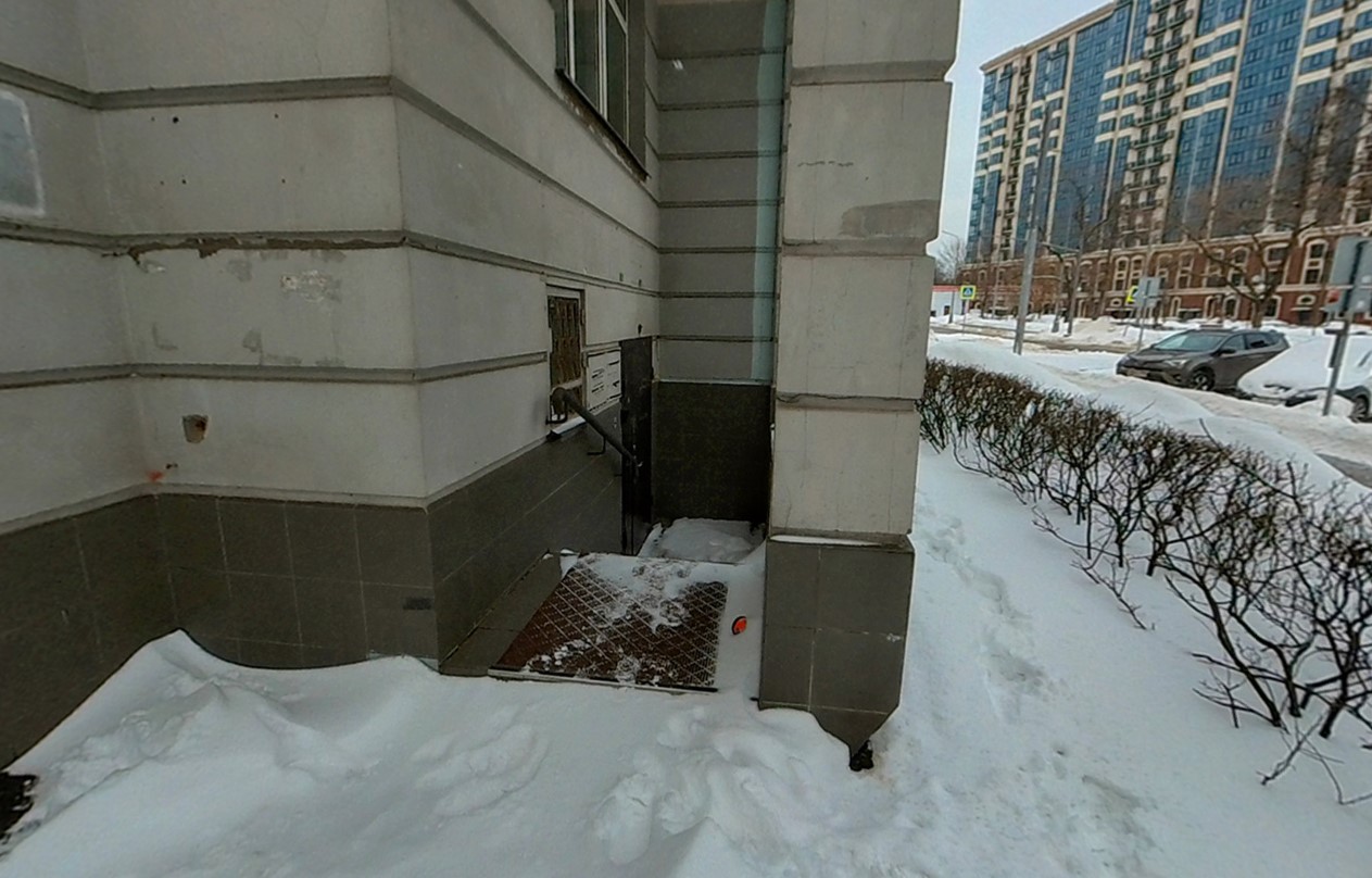 ГП16940047.Нежилое помещение.Входная группа объекта.jpg