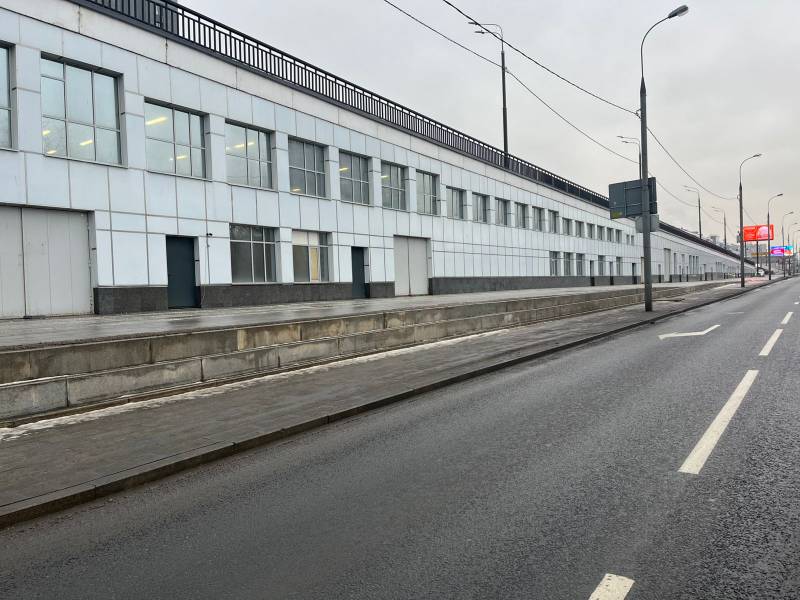 ГП16958078.Нежилое помещение.Общий фасад здания_2.jpg