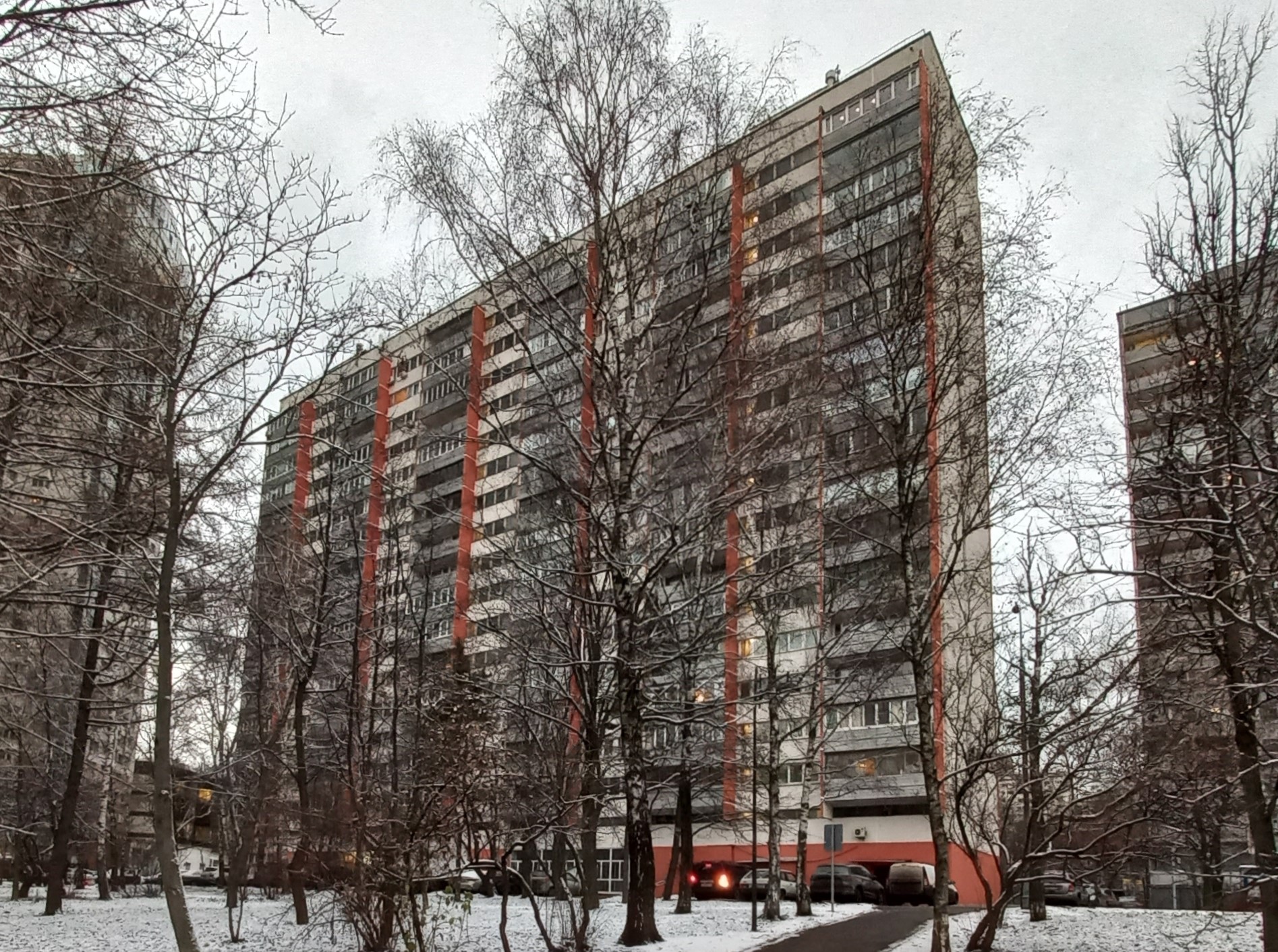 ГП16956944.Нежилое помещение.Общий фасад здания_3.jpg