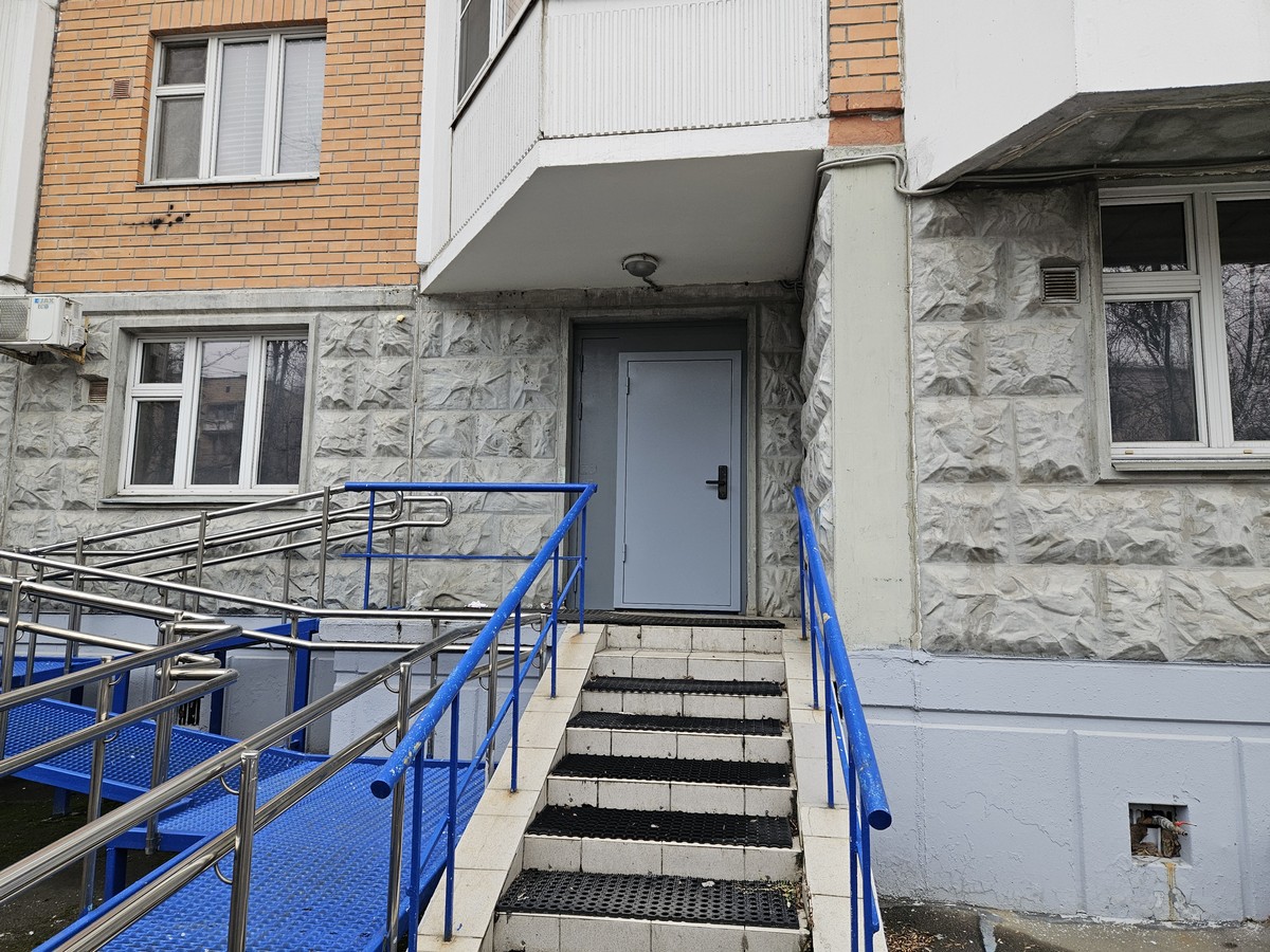 ГП16960771.Нежилое помещение.Входная группа объекта.jpg