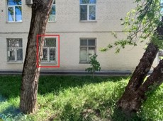 ГП16962158.Нежилое помещение.Фасад здания с выделенными окнами реализуемого объекта_2.jpg