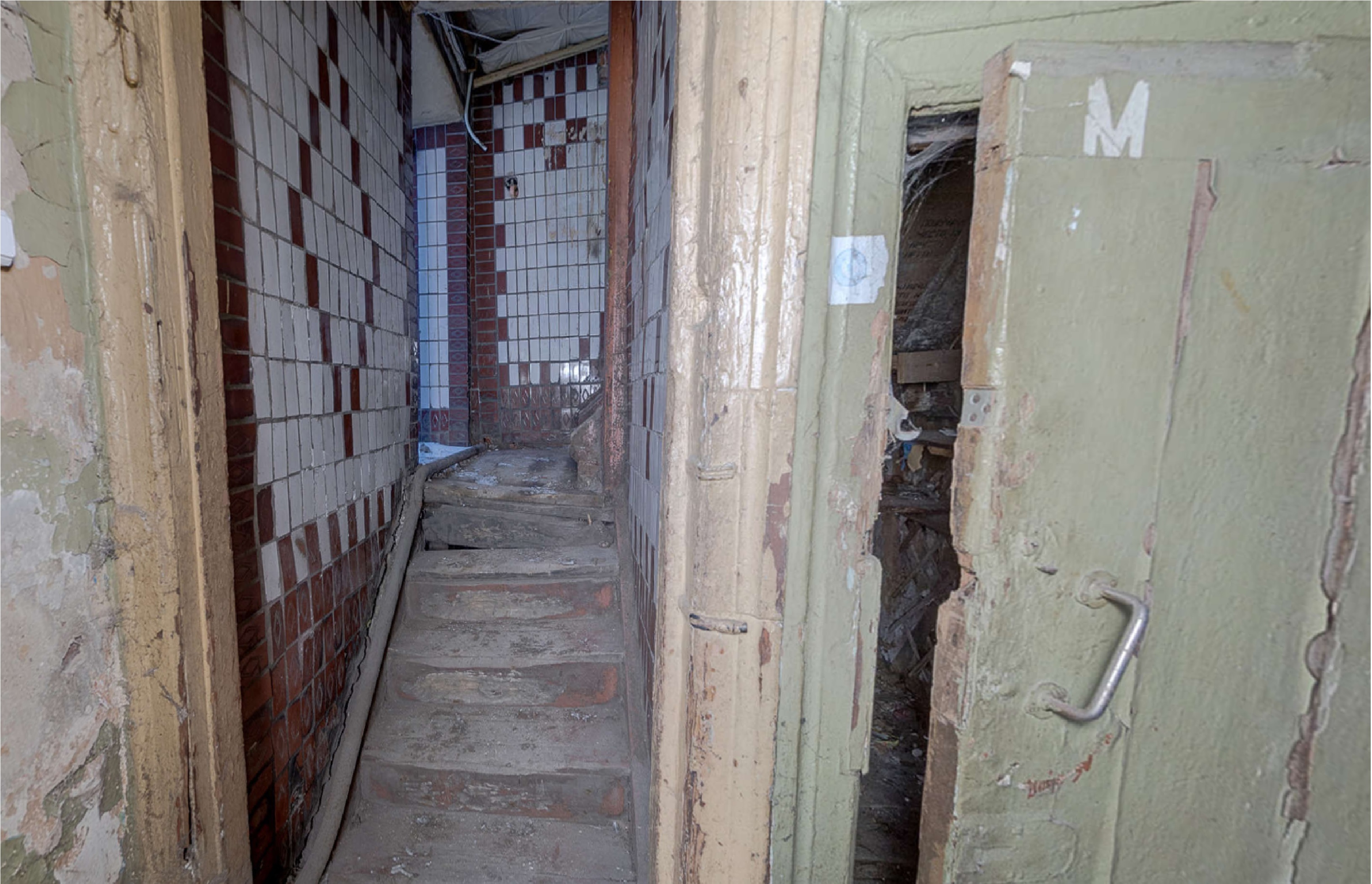 ГП16945583.Здание.Лестничные марши и площадки_4.jpg