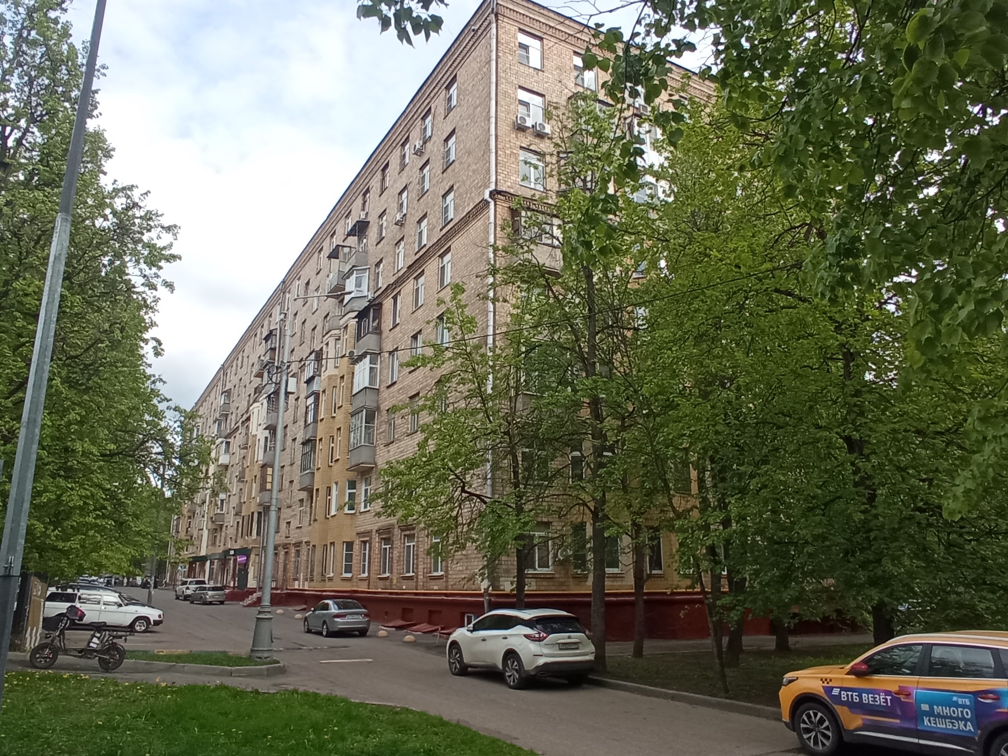 ГП16962258.Нежилое помещение.Общий фасад здания_3.jpg