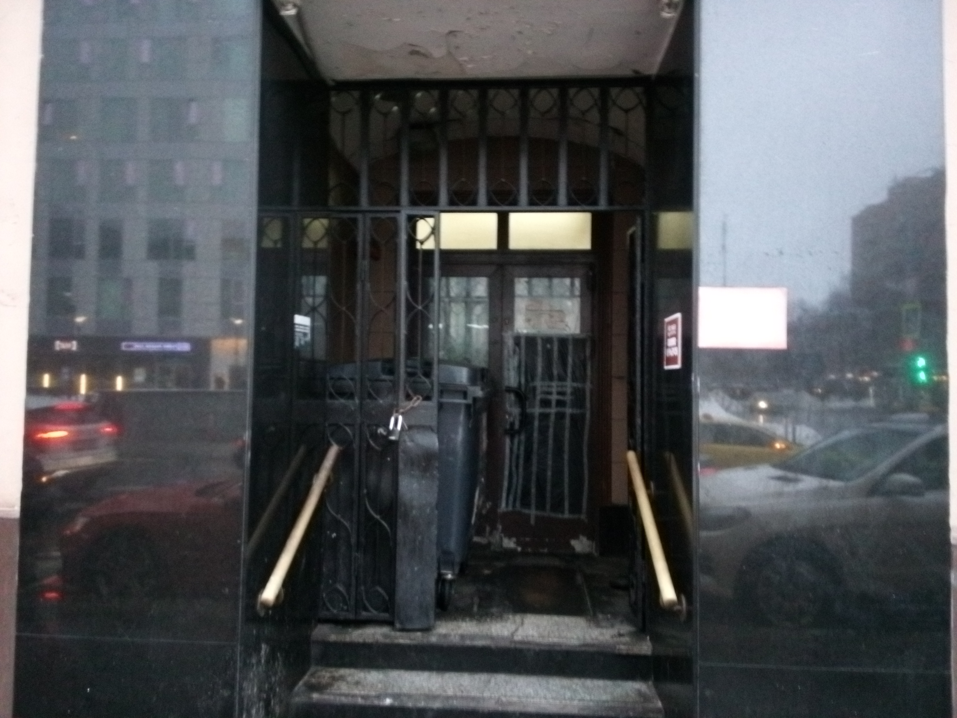 ГП16942670.Нежилое помещение.Входная группа объекта.jpg