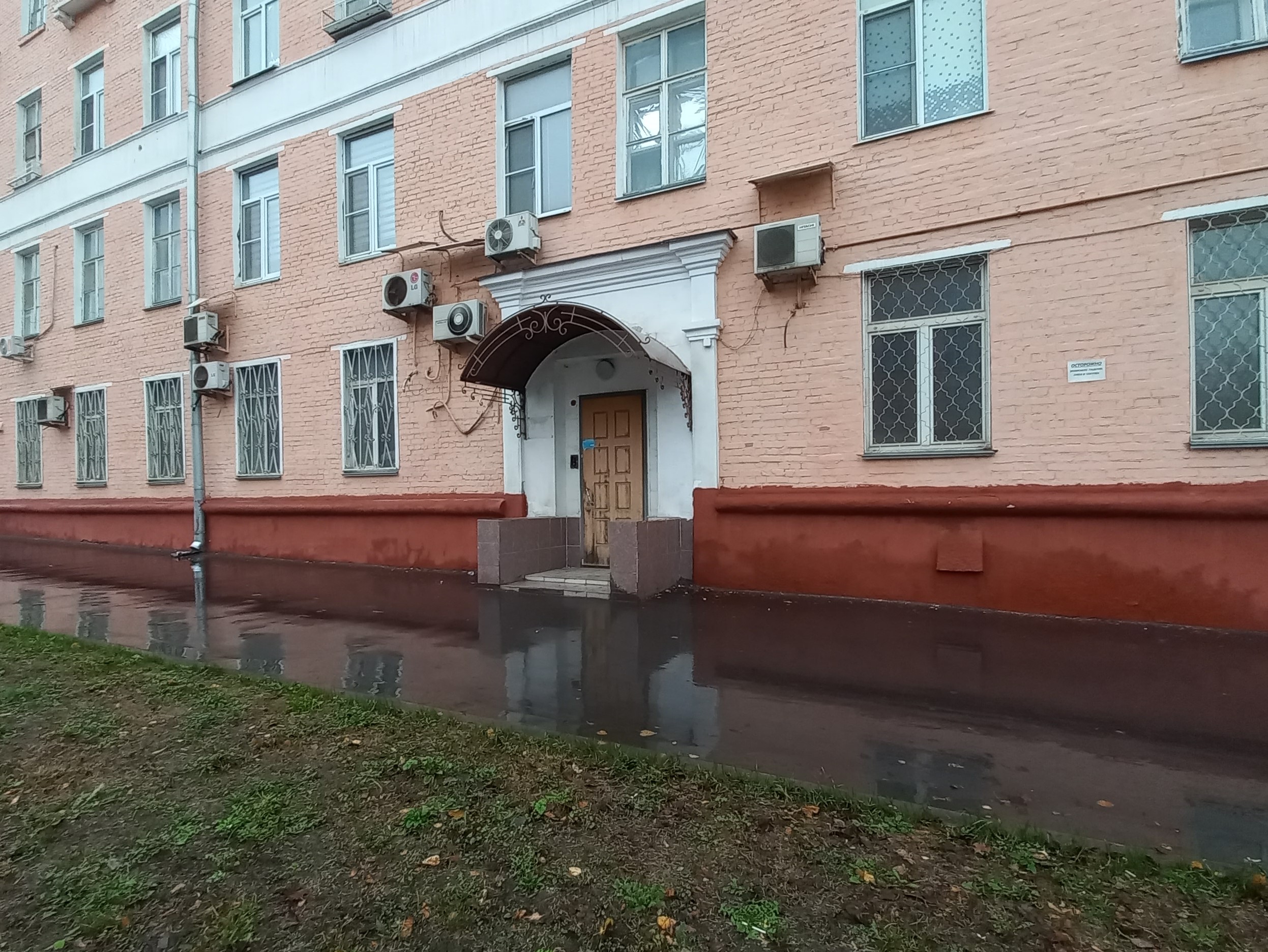 ГП16975616.Нежилое помещение.Входная группа объекта.jpg