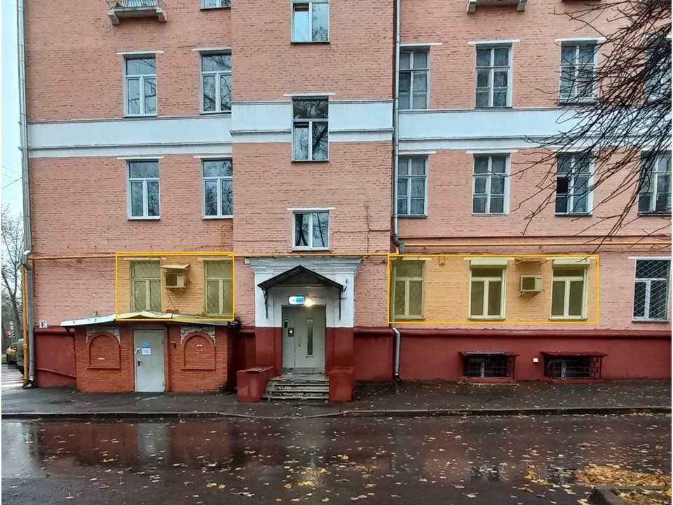 ГП16975616.Нежилое помещение.Фасад здания с выделенными окнами реализуемого объекта_3.jpg