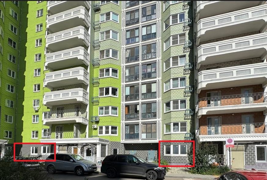 ГП16975712.Нежилое помещение.Фасад здания с выделенными окнами реализуемого объекта.jpg