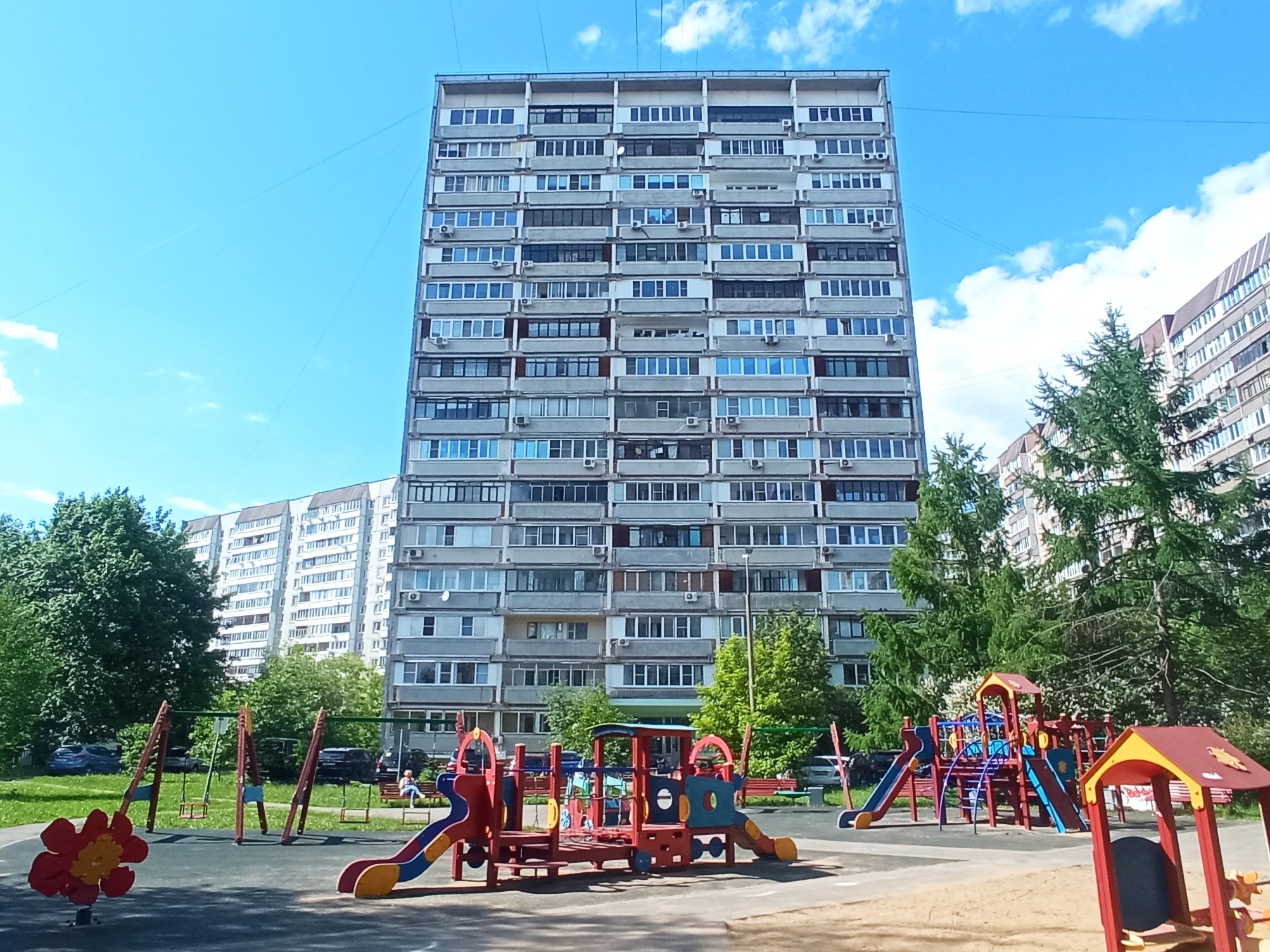 ГП16963008.Нежилое помещение.Общий фасад здания.jpg
