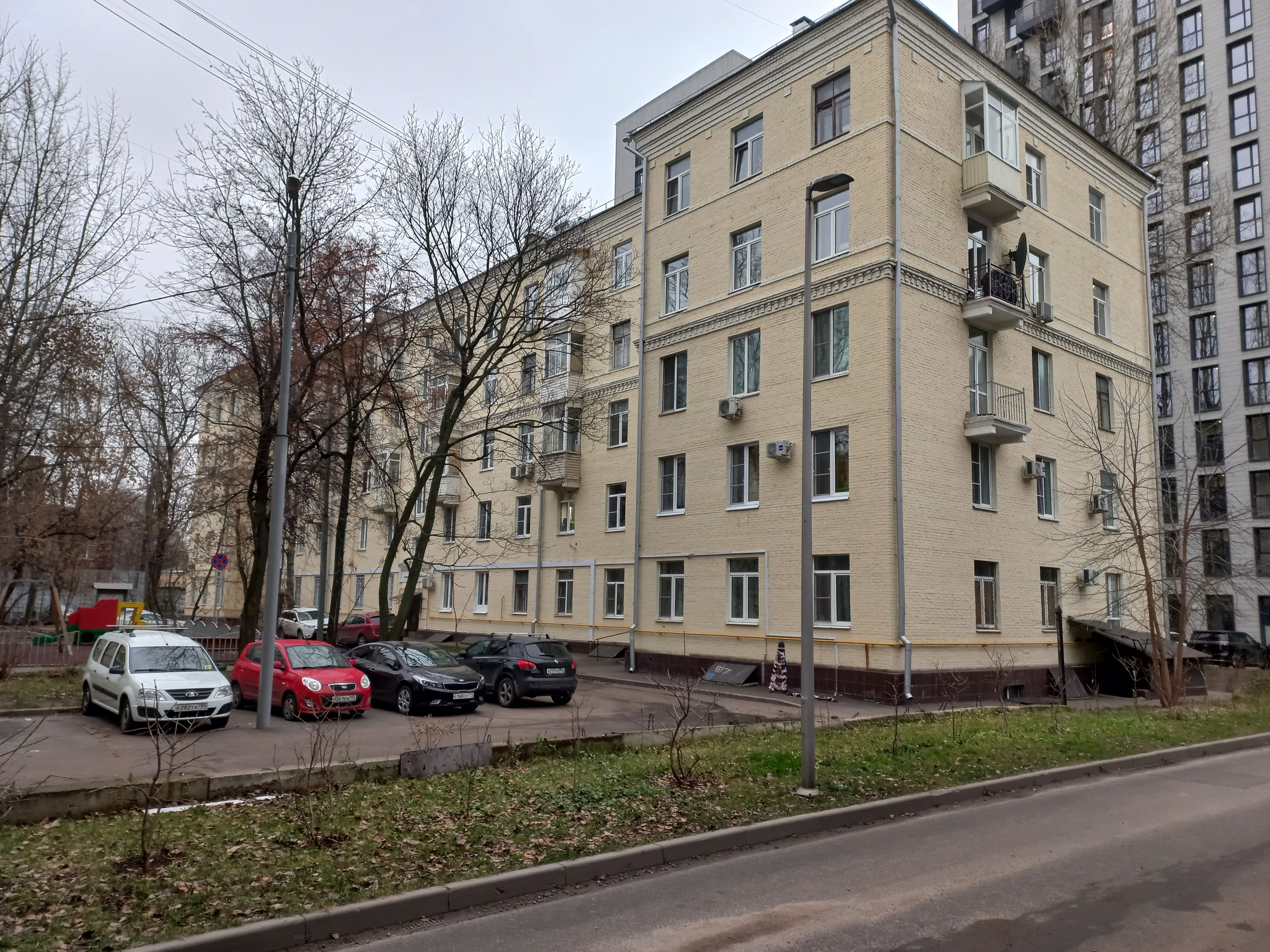 ГП16981682.Нежилое помещение.Общий фасад здания.jpg