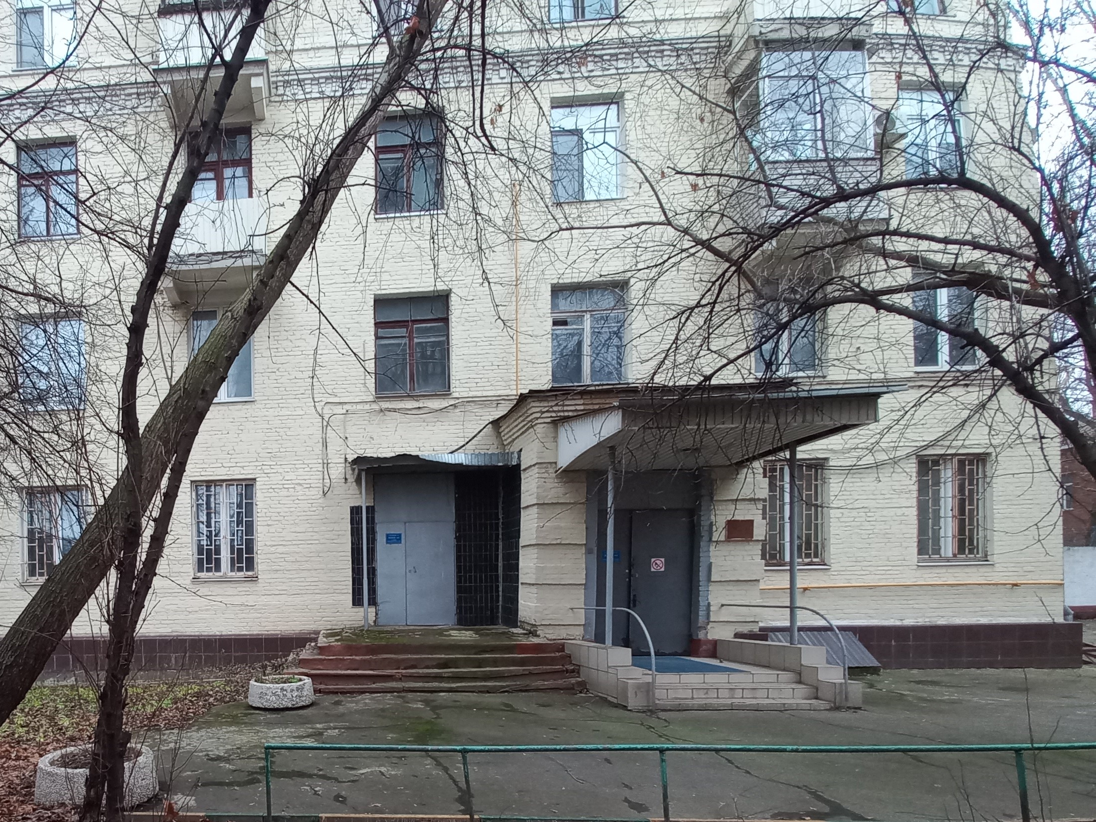 ГП16981682.Нежилое помещение.Входная группа объекта_2.jpg