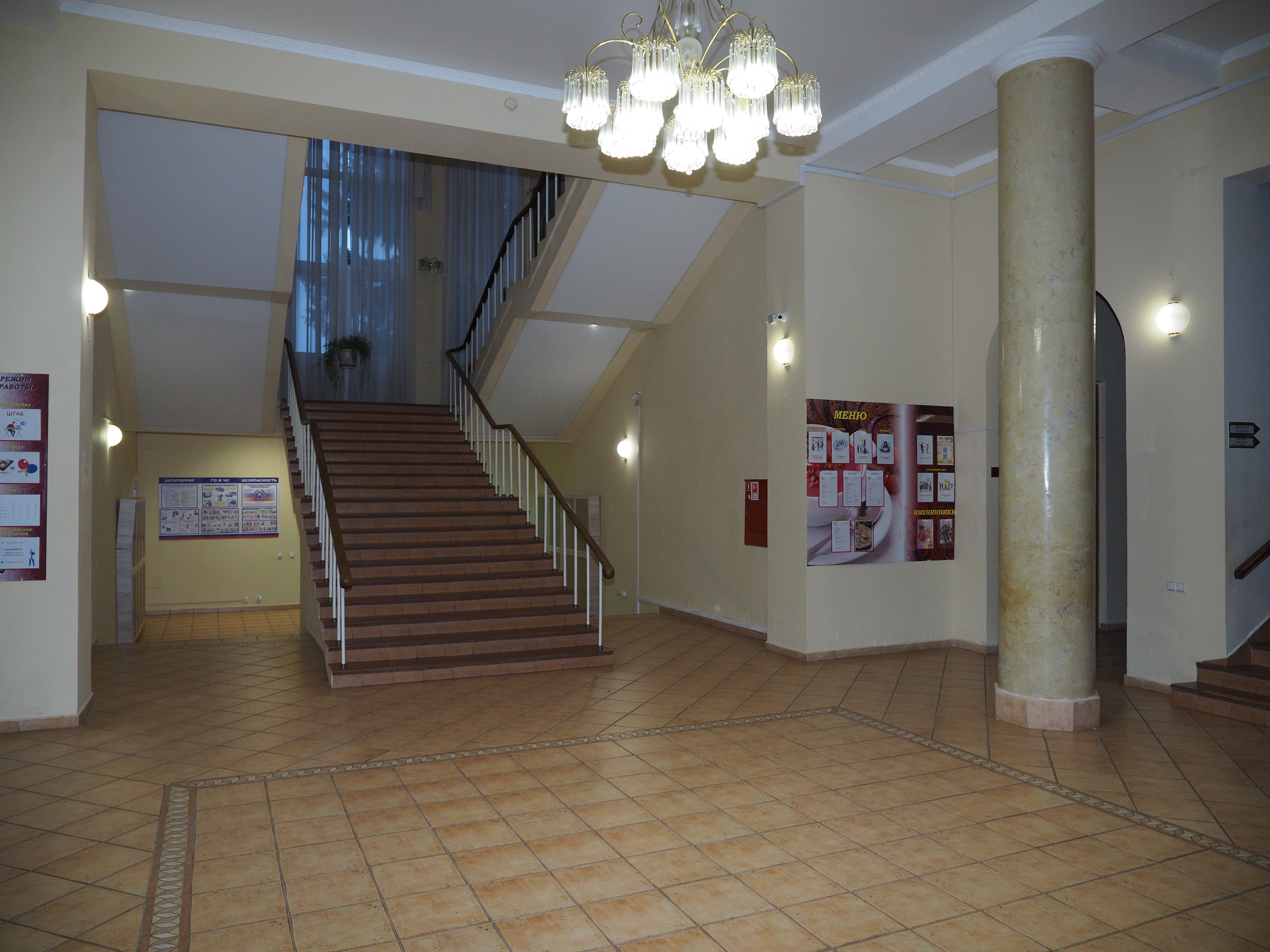ГП16983481.Здание.Лестничные марши и площадки_3.jpg