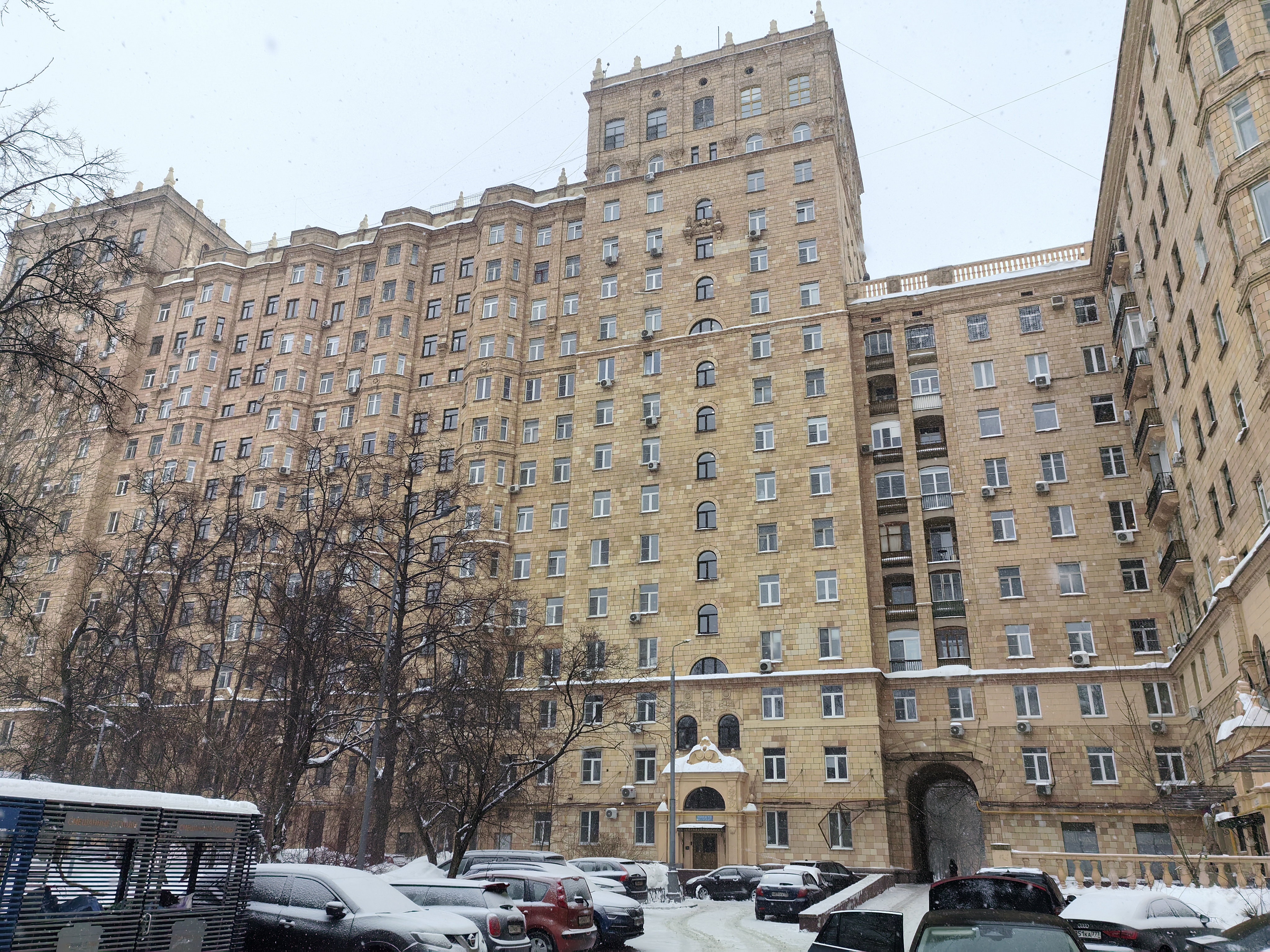 ГП16916440.Нежилое помещение.Общий фасад здания_2.jpg