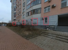 ГП16959845.Нежилое помещение.Фасад здания с выделенными окнами реализуемого объекта.jpg