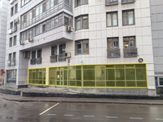 ГП16953106.Нежилое помещение.Фасад здания с выделенными окнами реализуемого объекта.jpg