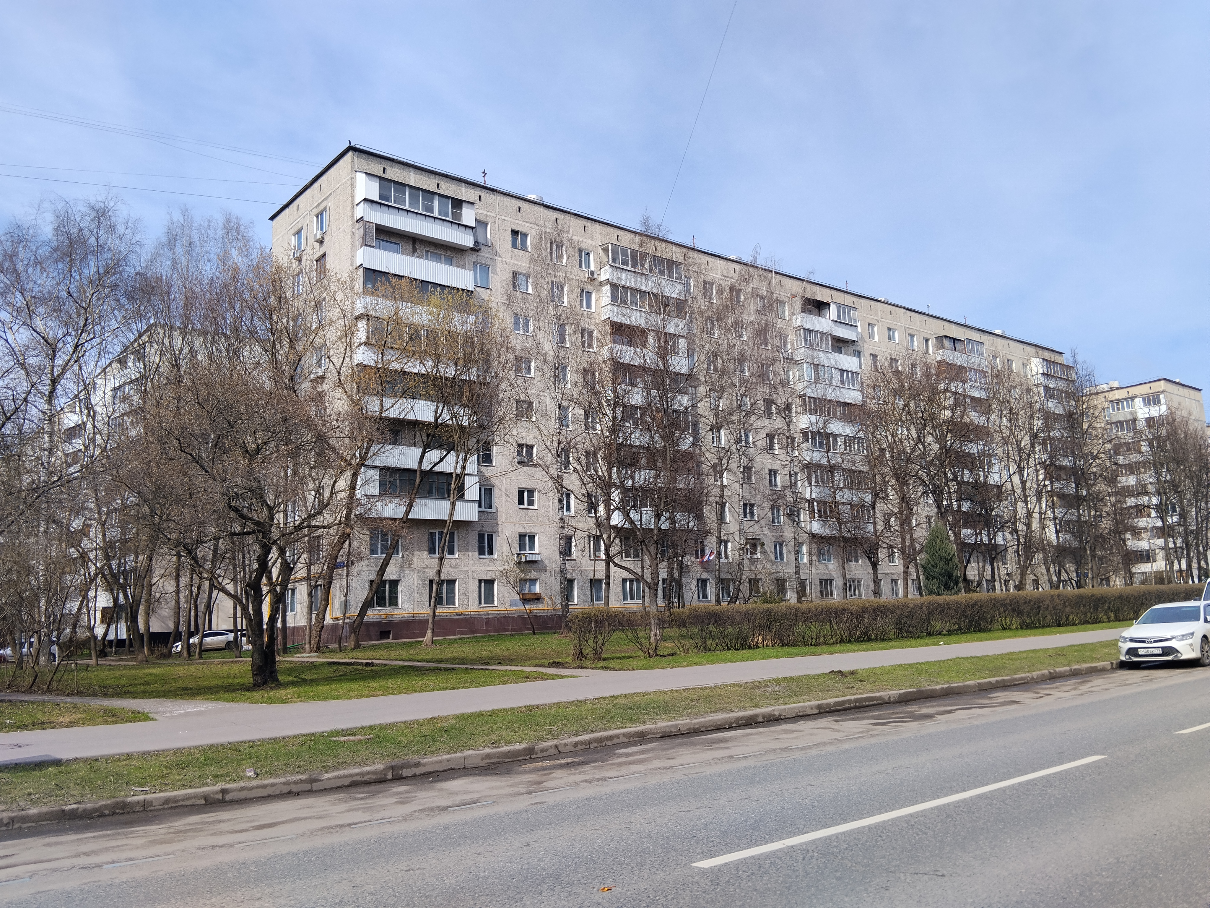 ГП16988384.Нежилое помещение.Общий фасад здания.jpg