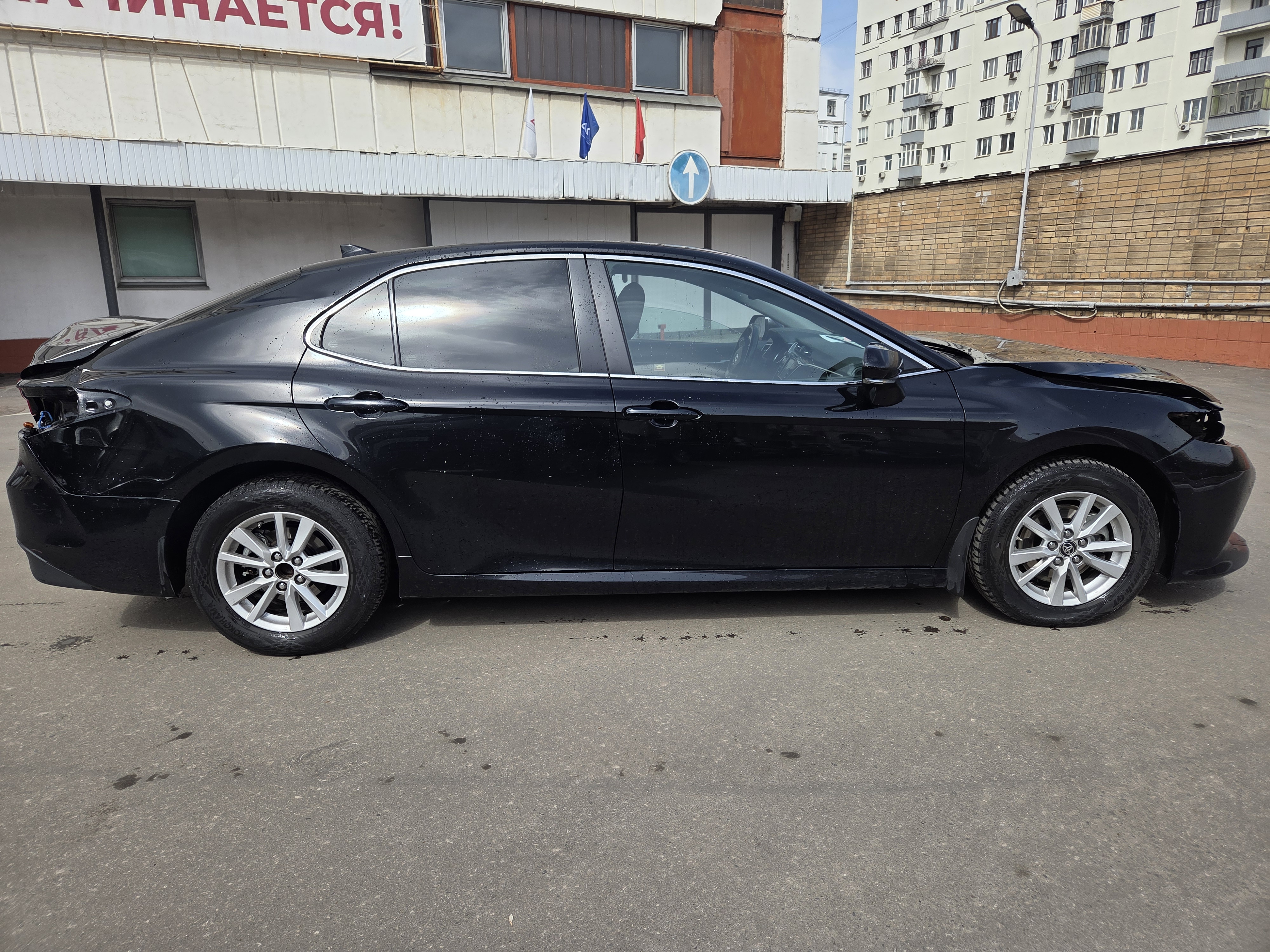 ГП16999351.Транспортное средство.Общий вид транспорта с правого бока (прямой ракурс).jpg