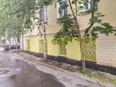 ГП16995660.Нежилое помещение.Фасад здания с выделенными окнами реализуемого объекта.jpg