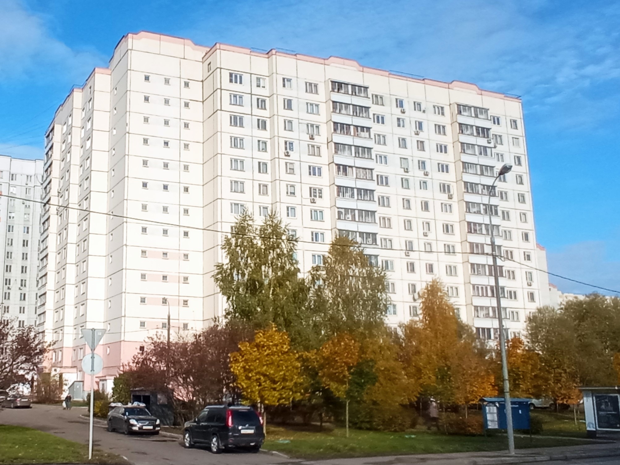 ГП16975476.Нежилое помещение.Общий фасад здания.jpg