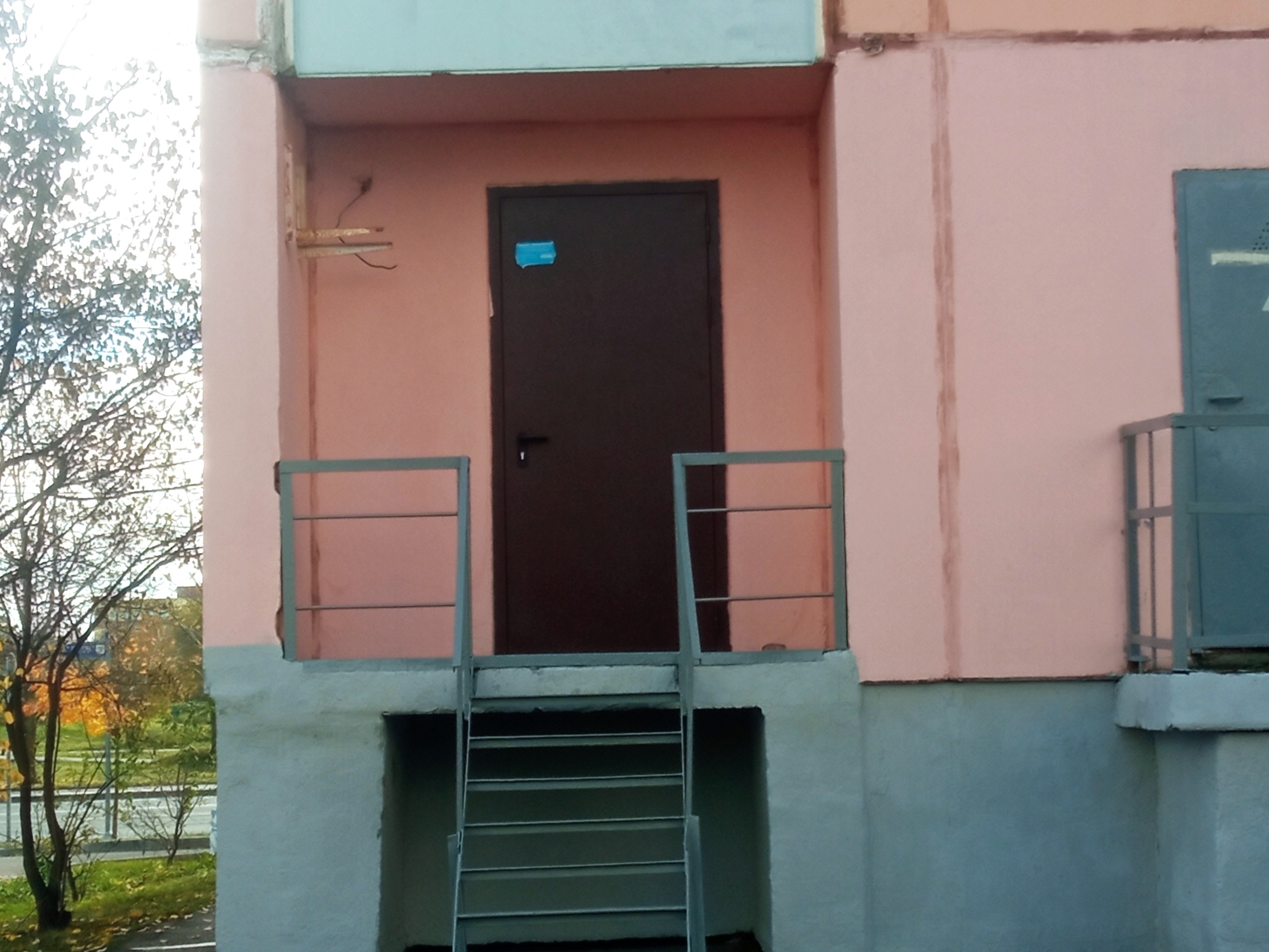 ГП16975476.Нежилое помещение.Входная группа объекта.jpg