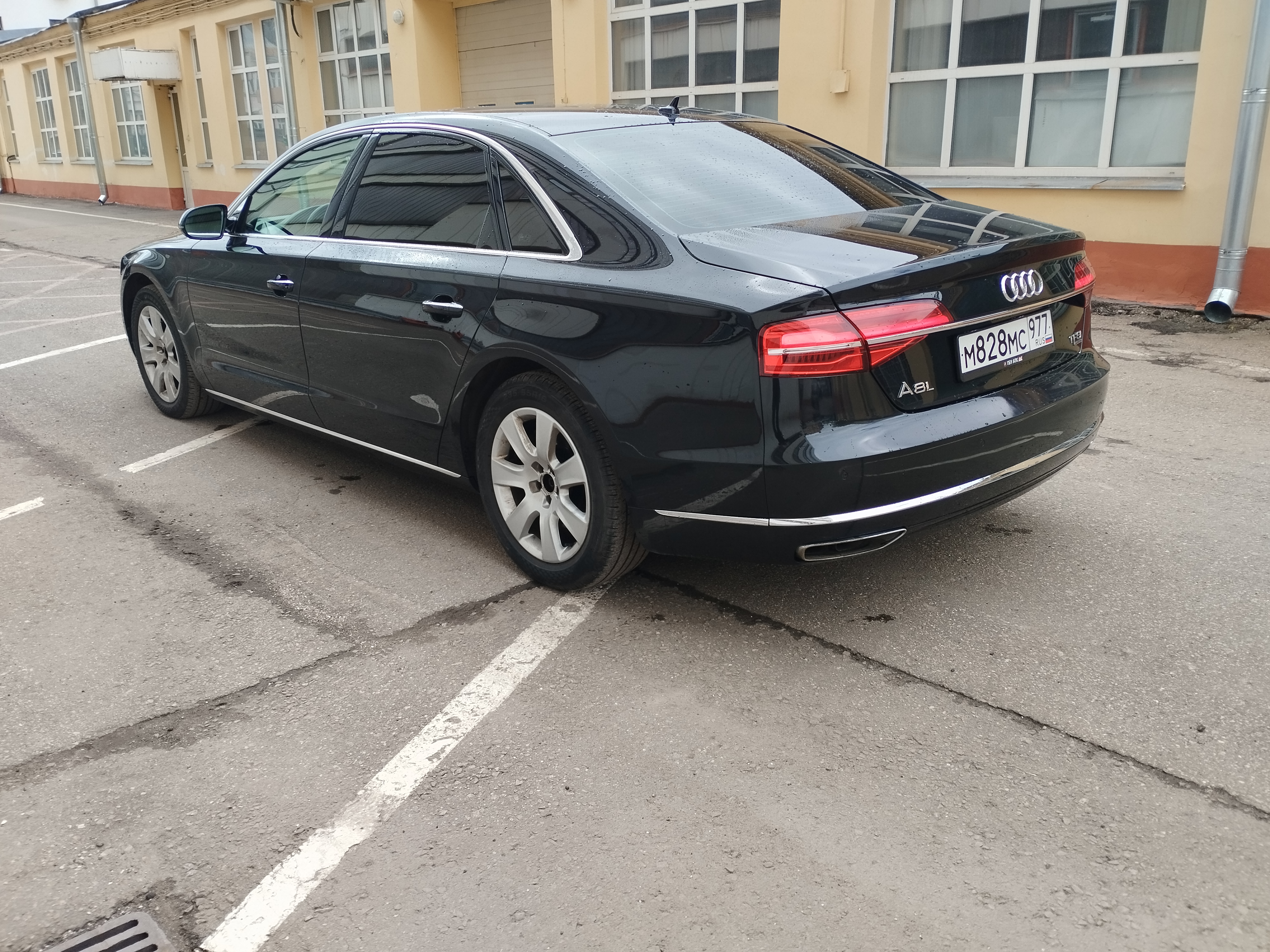 ГП17001492.Транспортное средство.Общий вид транспорта с левого бока (угловой ракурс сзади).jpg
