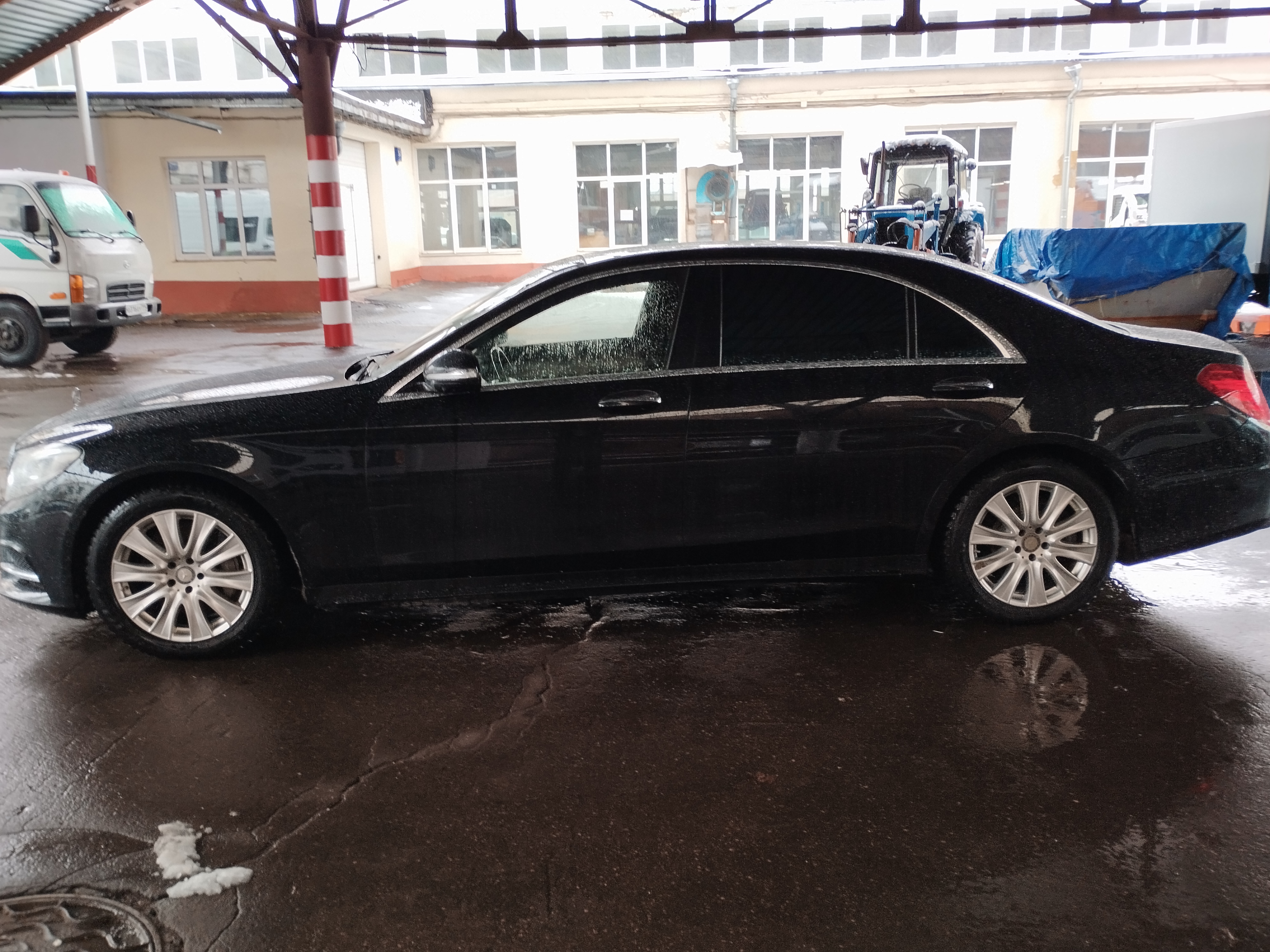 ГП17001502.Транспортное средство.Общий вид транспорта с левого бока (прямой ракурс).jpg