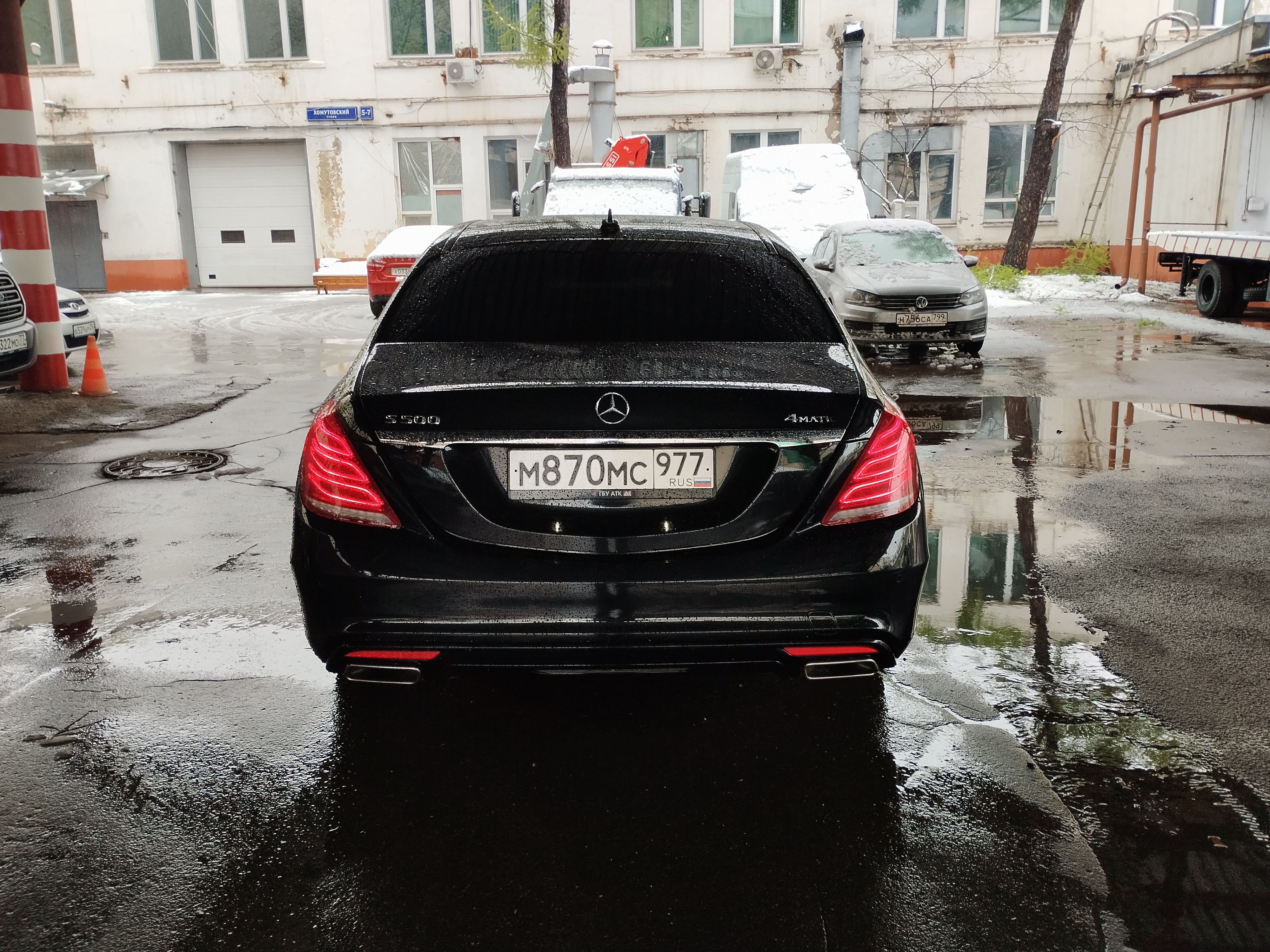 ГП17001502.Транспортное средство.Общий вид транспорта сзади (прямой ракурс).jpg