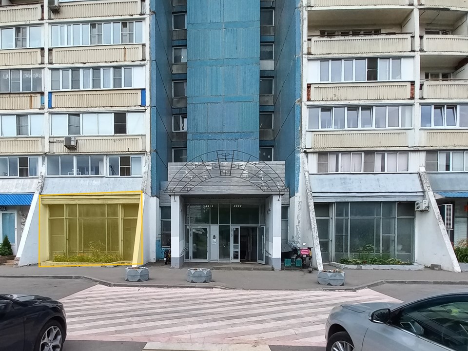 ГП16999907.Нежилое помещение.Фасад здания с выделенными окнами реализуемого объекта.jpg