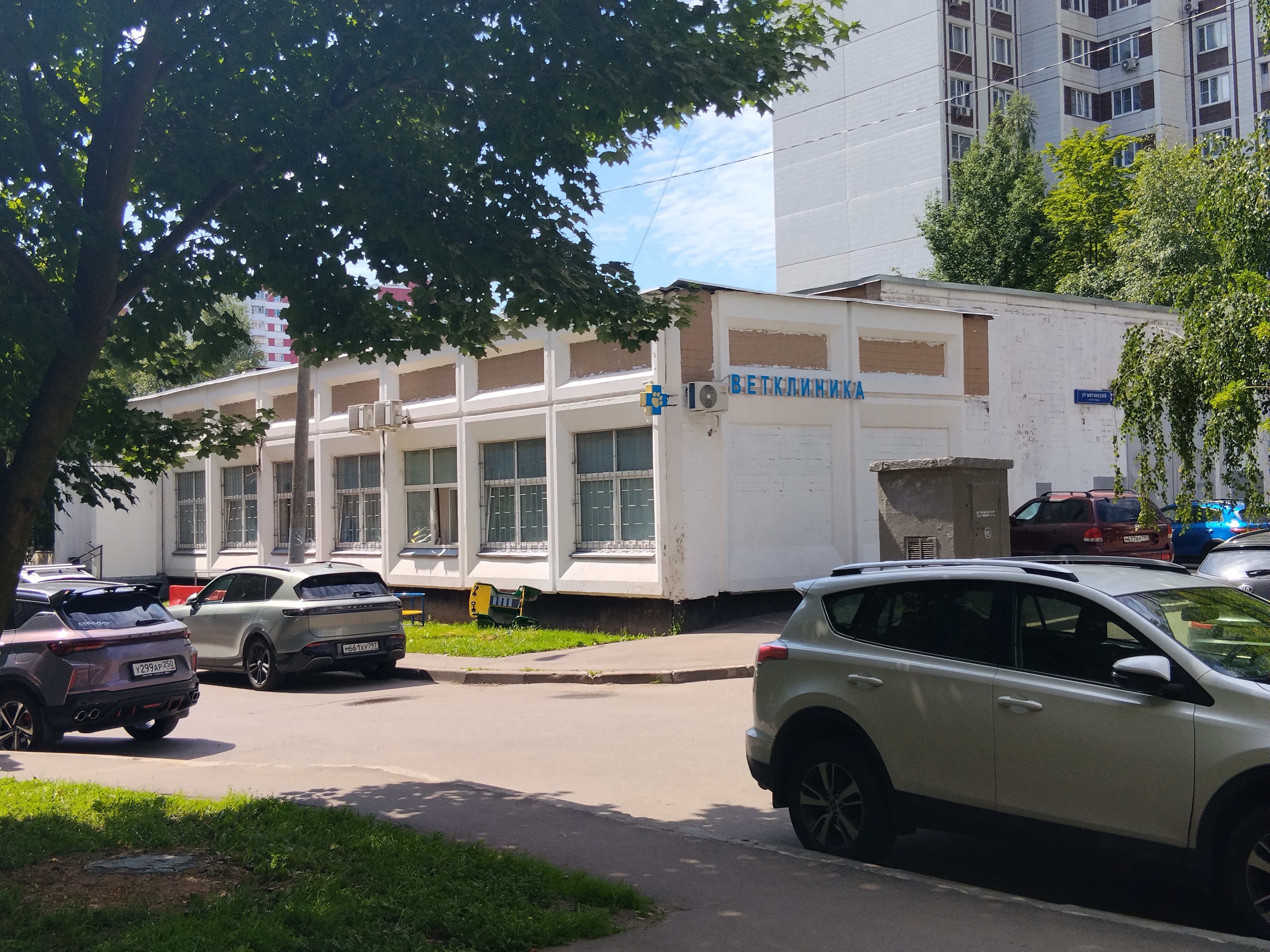 ГП16999910.Нежилое помещение.Общий фасад здания.jpg