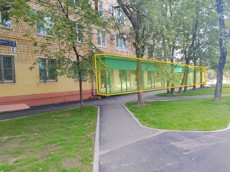 ГП17003503.Нежилое помещение.Фасад здания с выделенными окнами реализуемого объекта_3.jpg