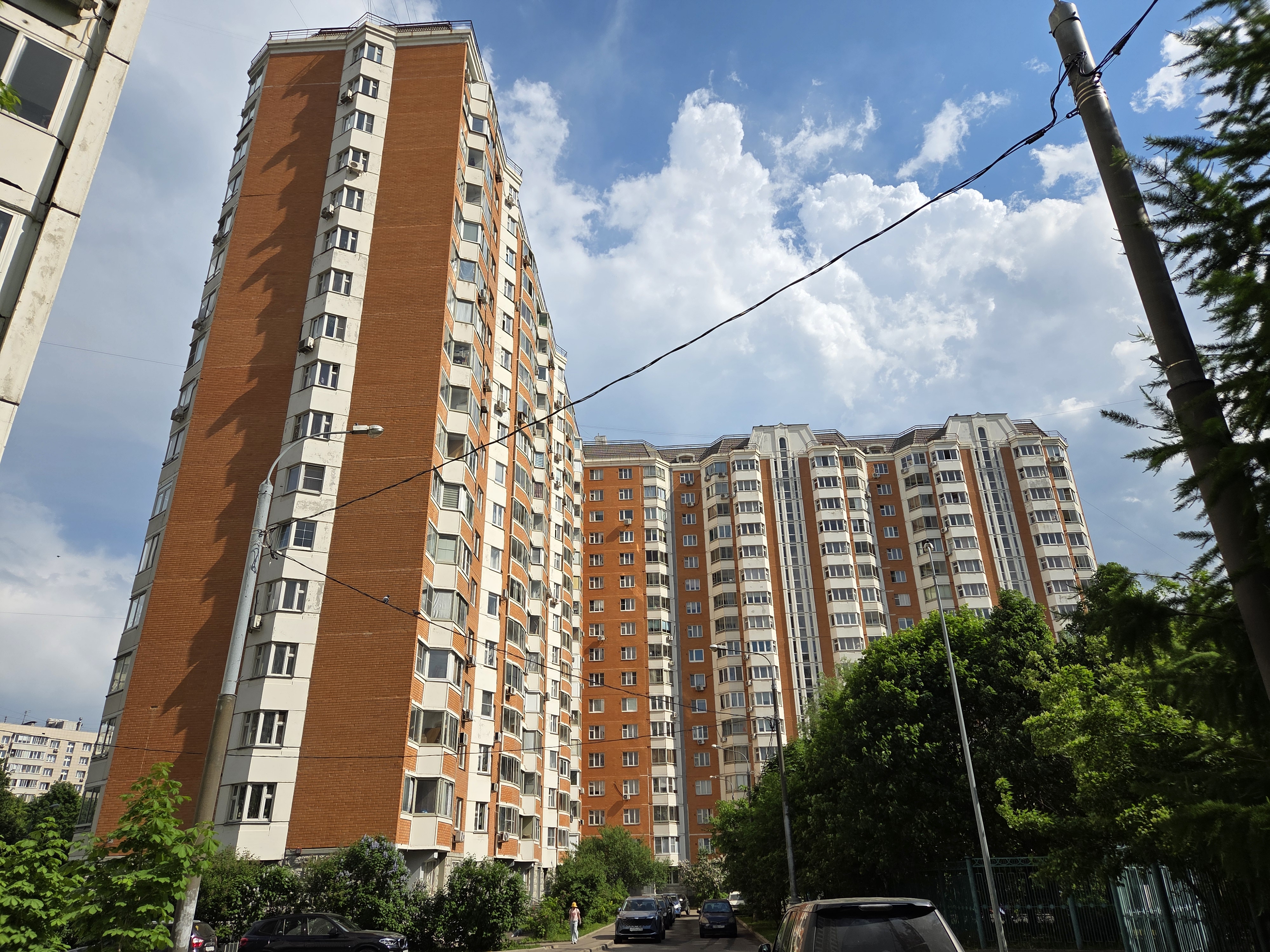 ГП16995447.Нежилое помещение.Общий фасад здания_3.jpg