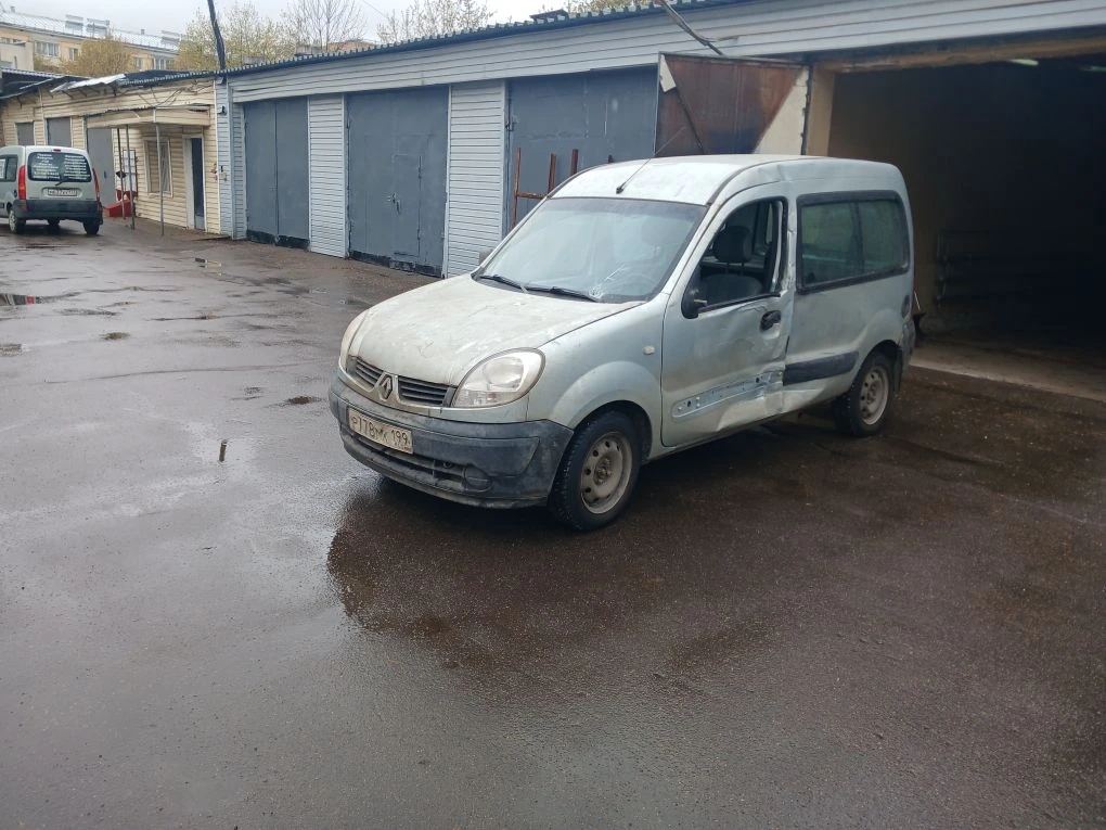 ГП17003982.Транспортное средство.Общий вид транспорта с левого бока (угловой ракурс спереди).jpg