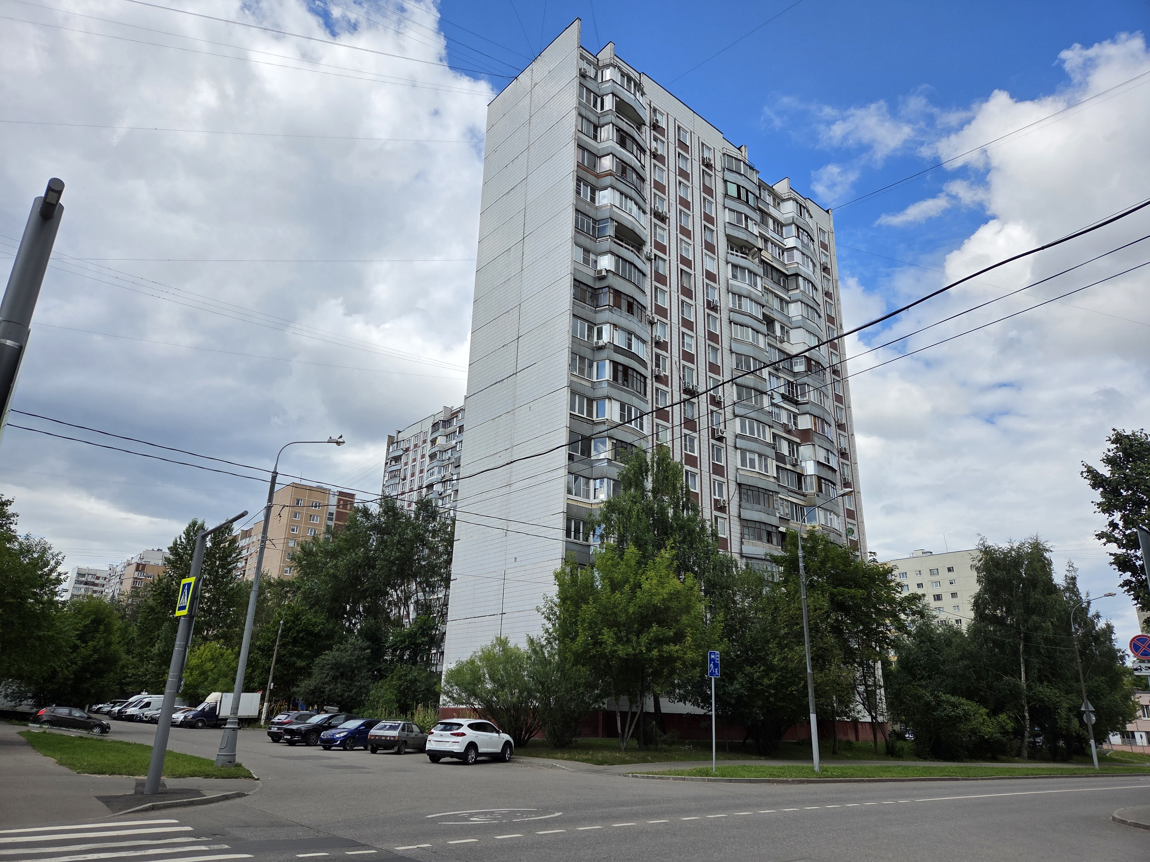 ГП17001857.Нежилое помещение.Общий фасад здания.jpg