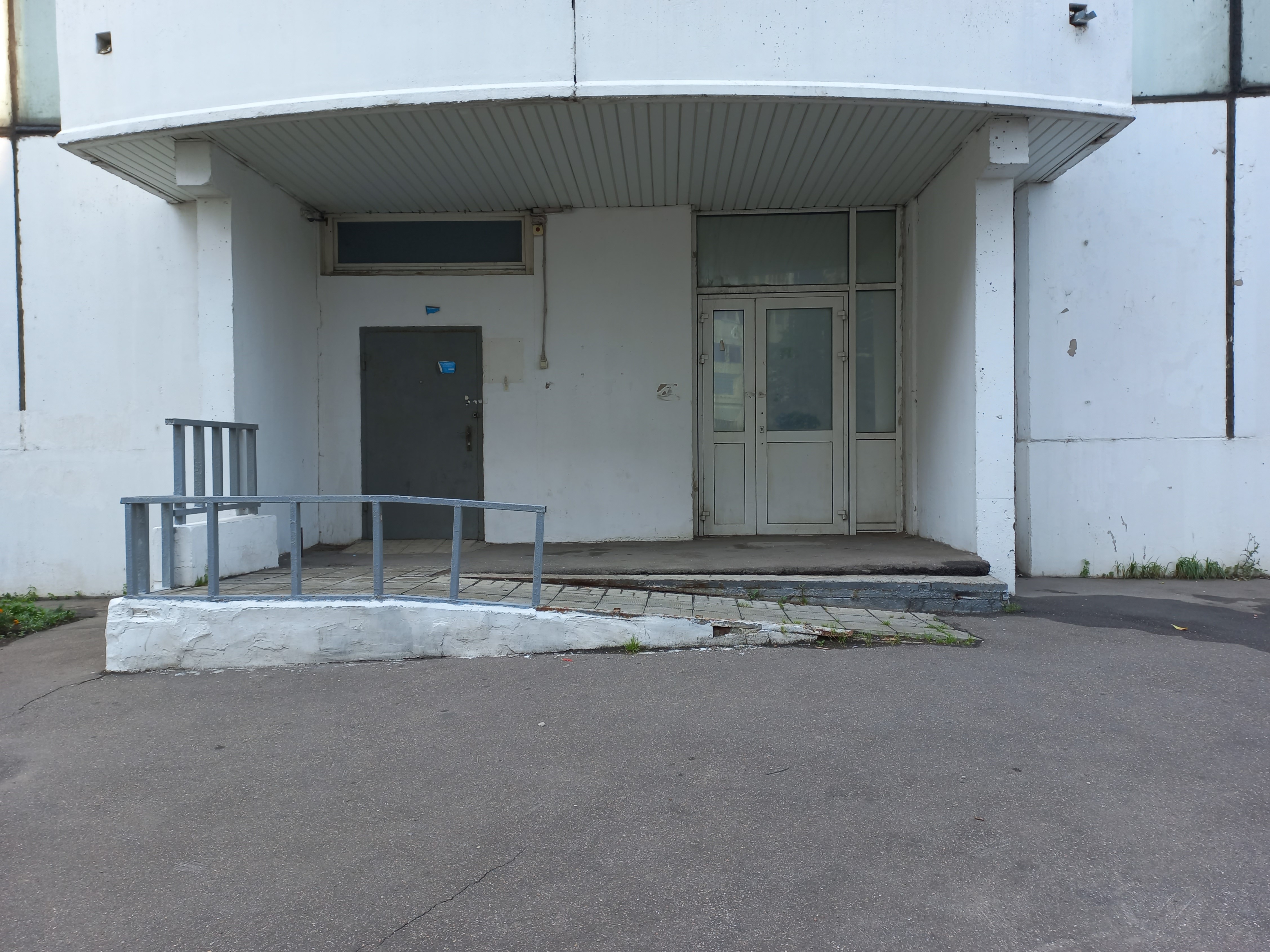 ГП17001707.Нежилое помещение.Входная группа объекта_2.jpg