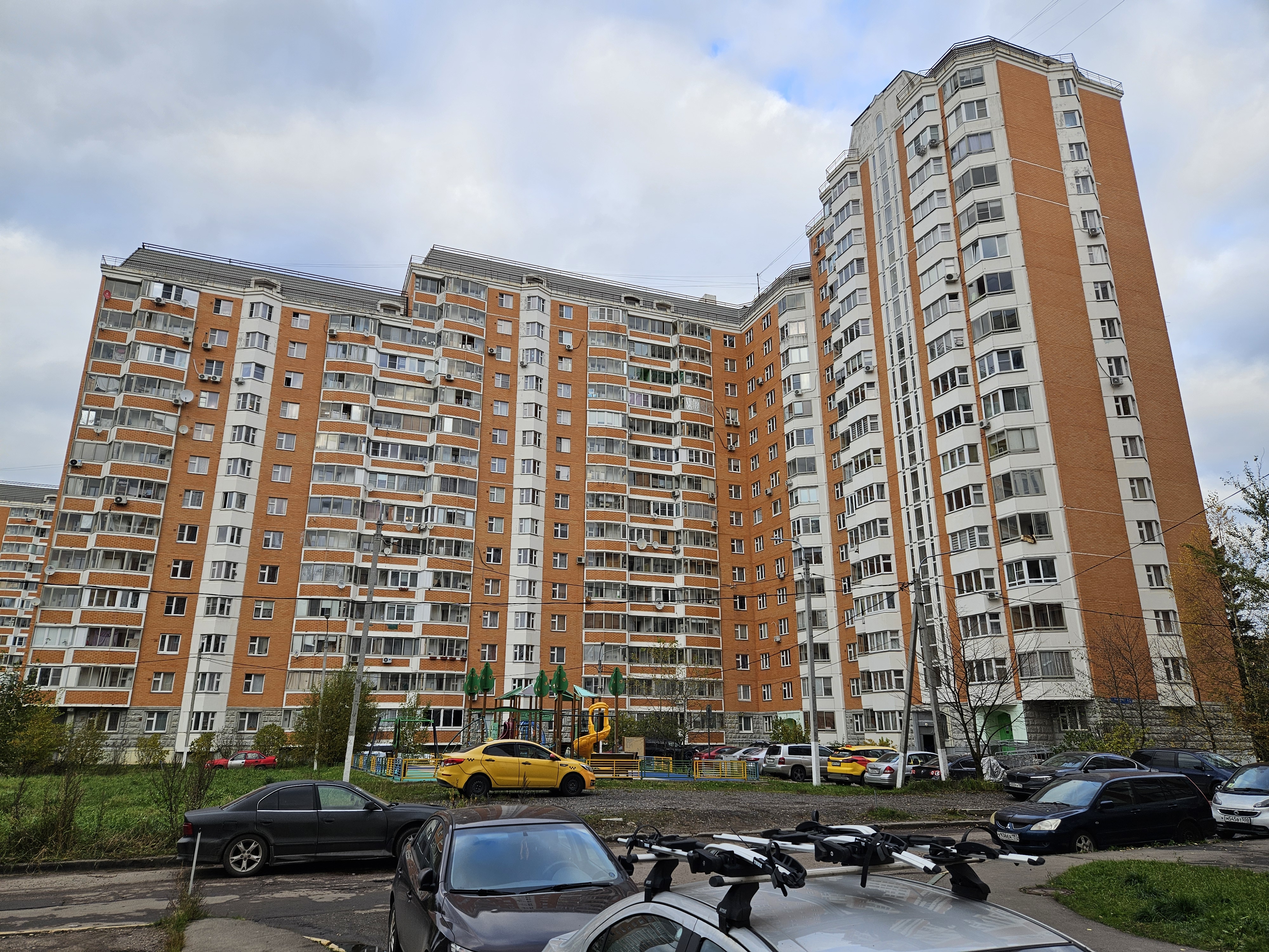 ГП16973839.Квартира.Общий фасад здания.jpg