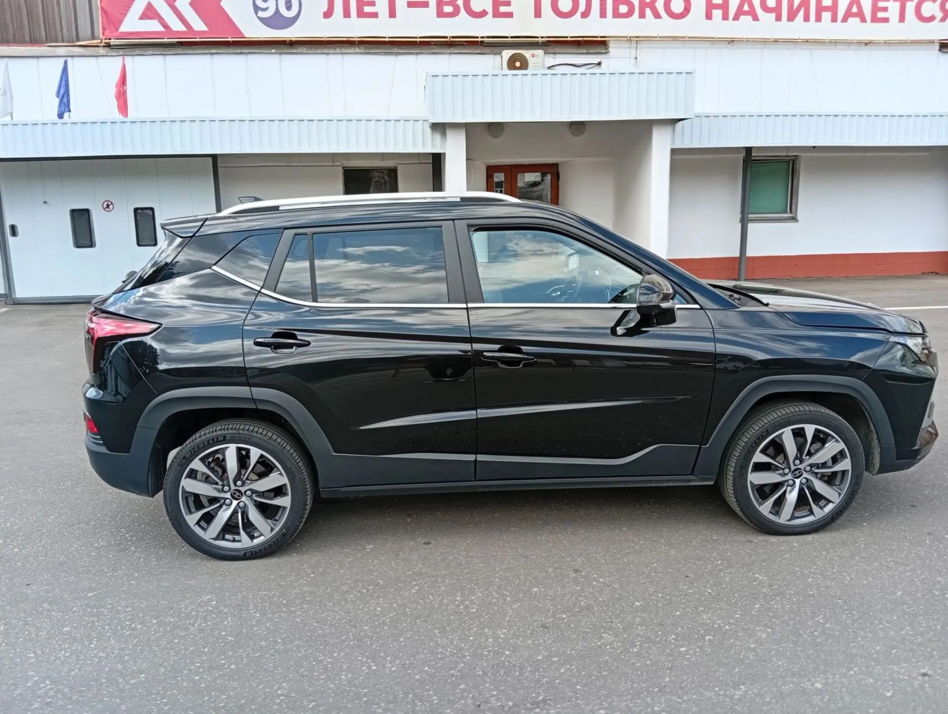 ГП17006536.Транспортное средство.Общий вид транспорта с правого бока (прямой ракурс).jpeg