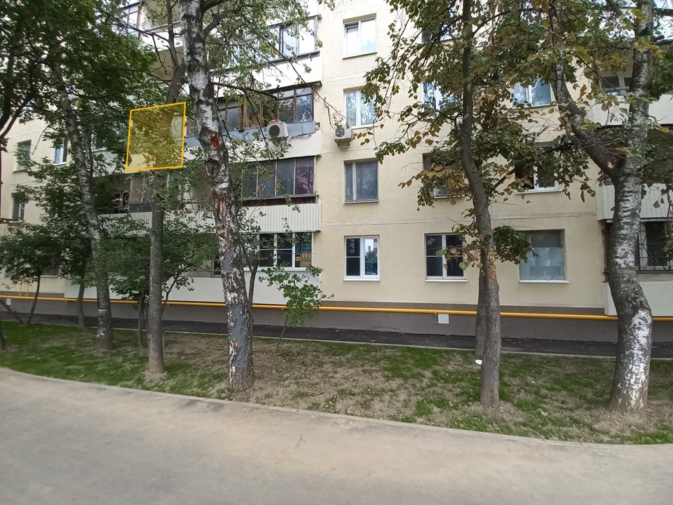 ГП17002695.Квартира.Фасад здания с выделенными окнами реализуемого объекта_2.jpg
