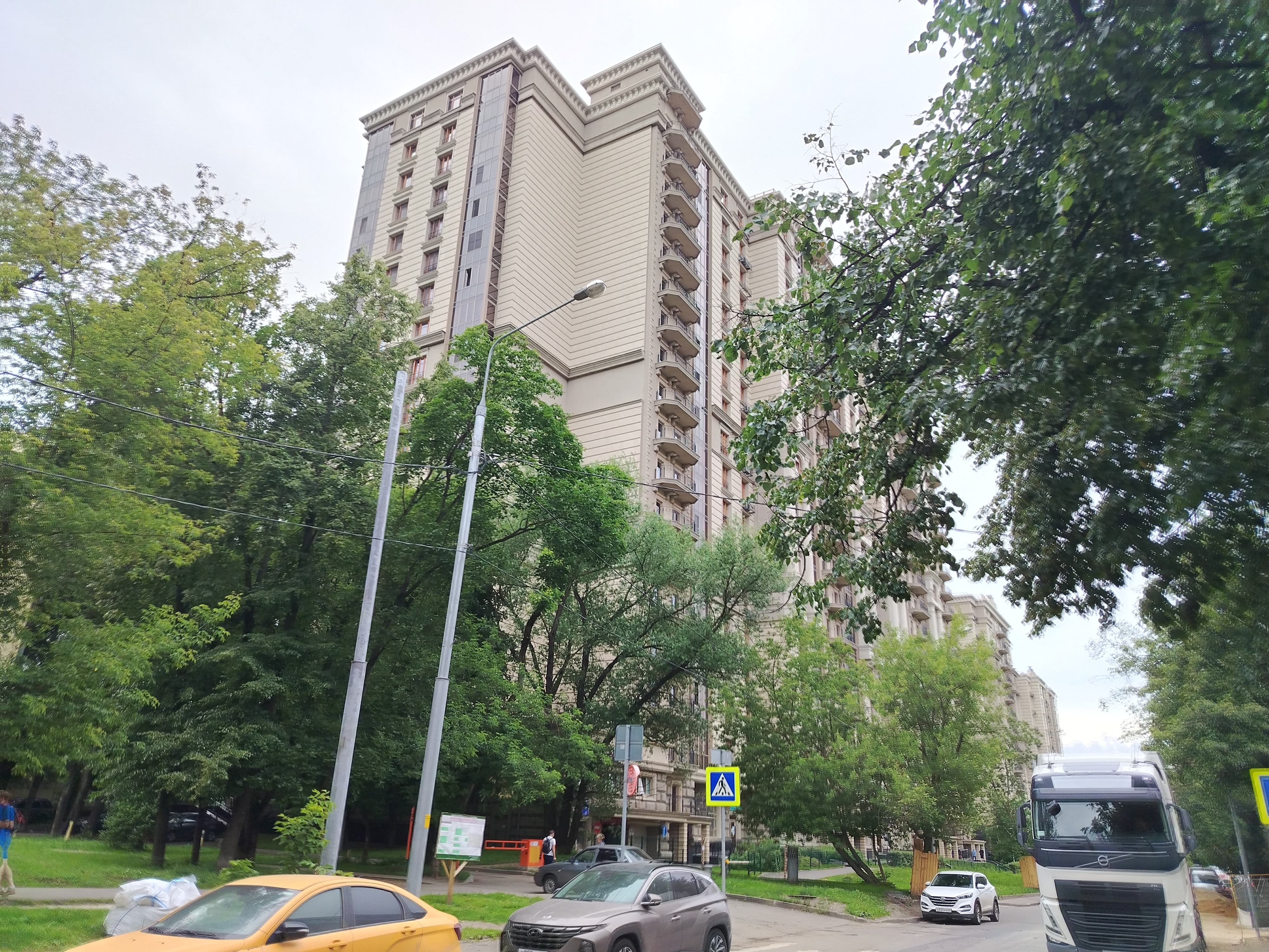 ГП16996210.Нежилое помещение.Общий фасад здания.jpg