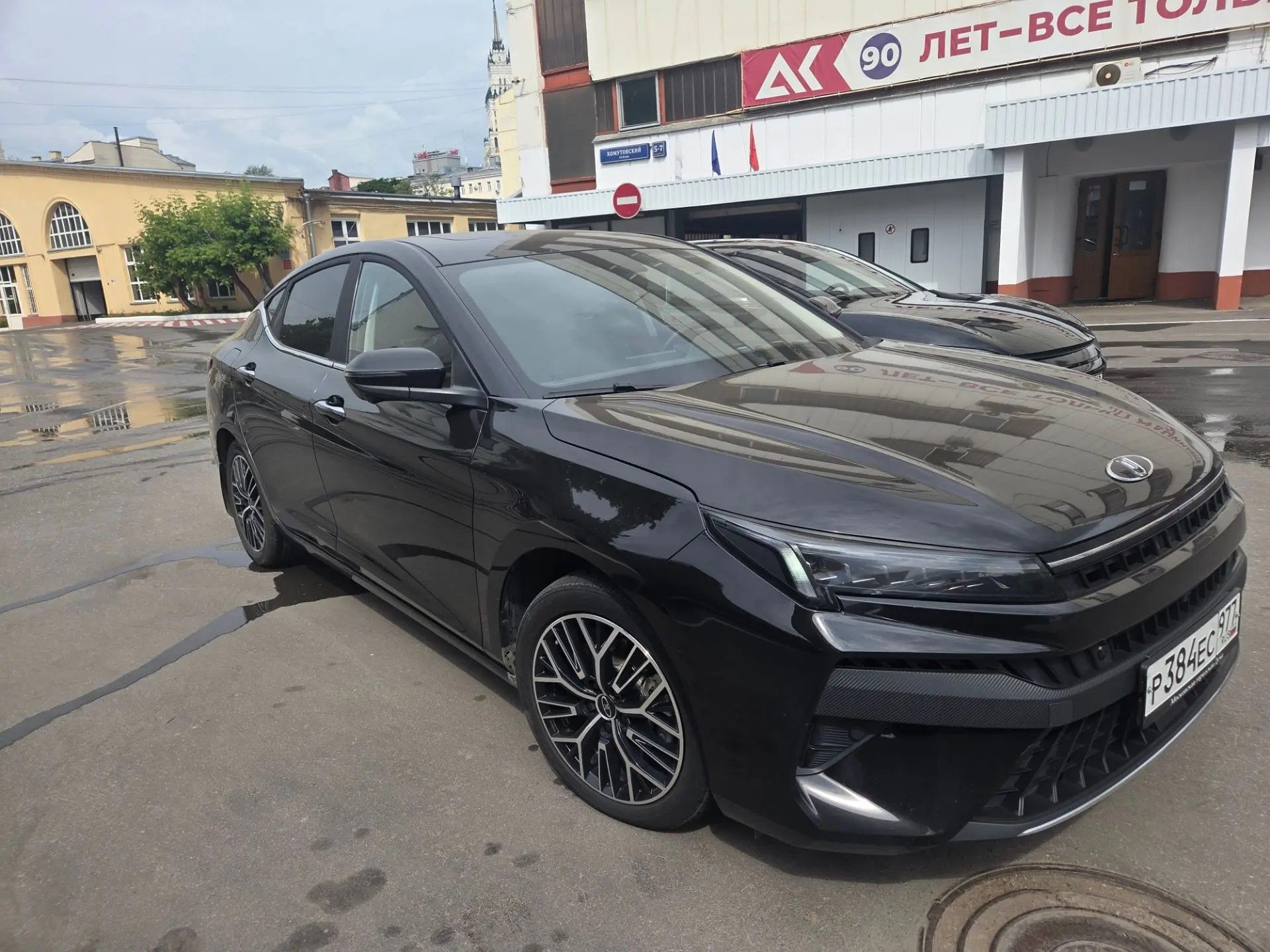 ГП17006810.Транспортное средство.Общий вид транспорта с правого бока (угловой ракурс спереди).jpeg