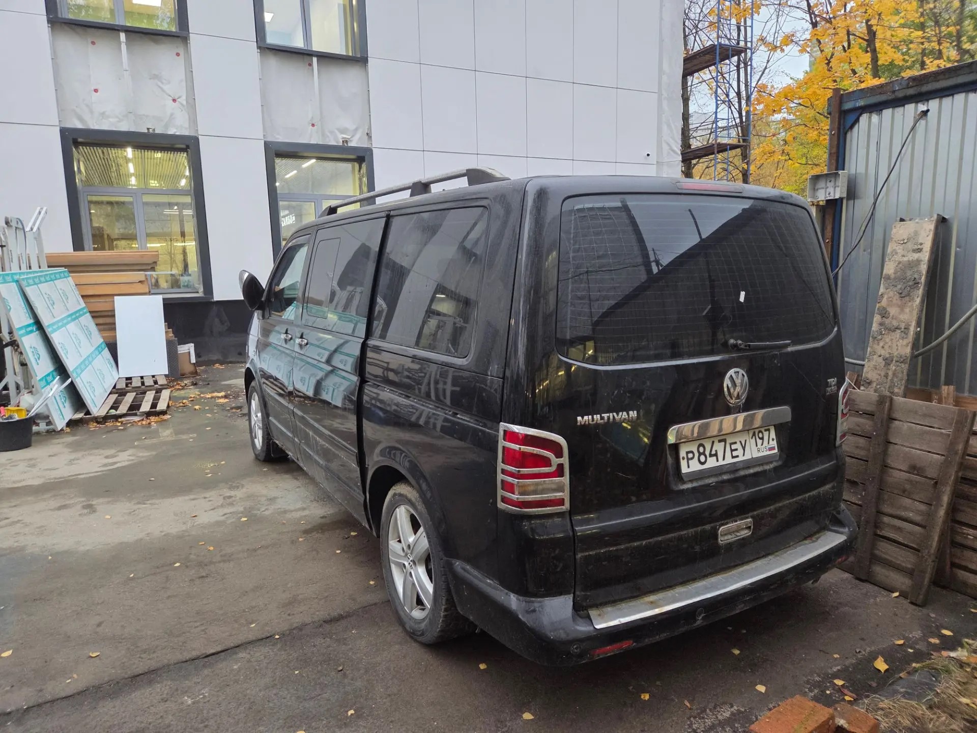 ГП17007182.Транспортное средство.Общий вид транспорта с левого бока (угловой ракурс сзади).jpg