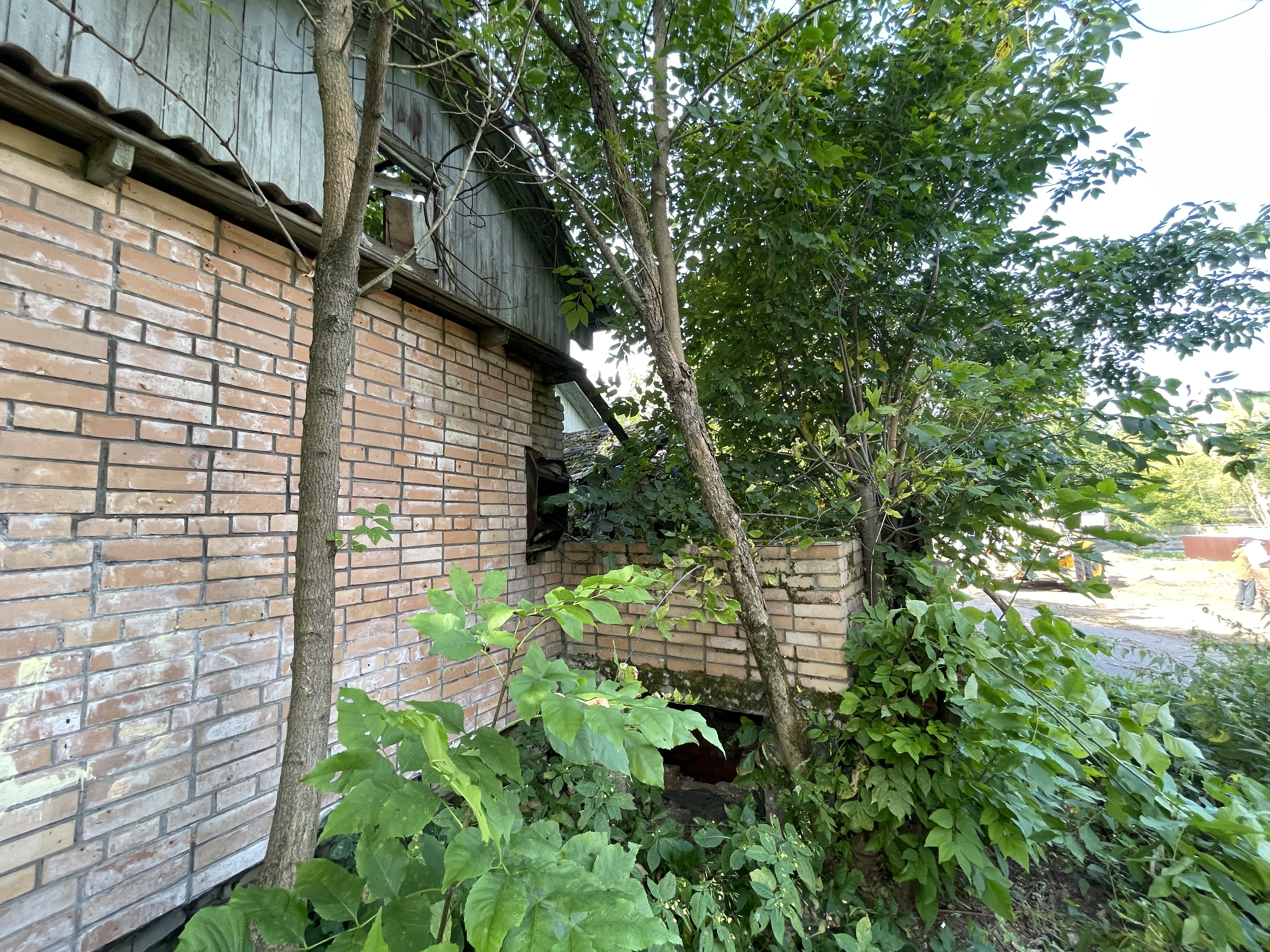 ГП17007180.Здание+земельный участок.Входная группа объекта.jpg